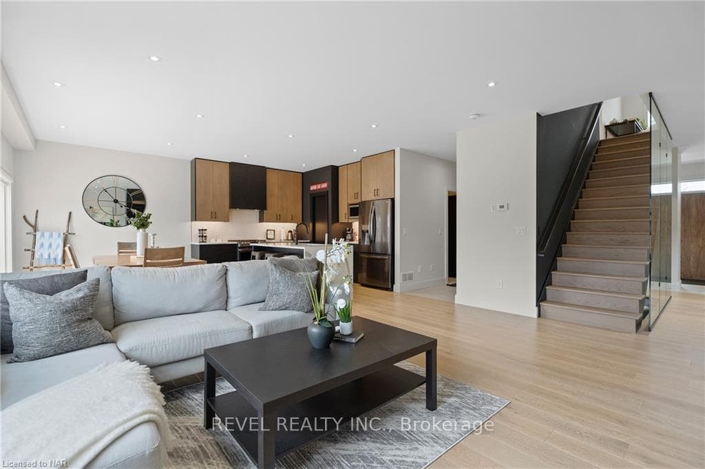 77 Kensington Street photo 10