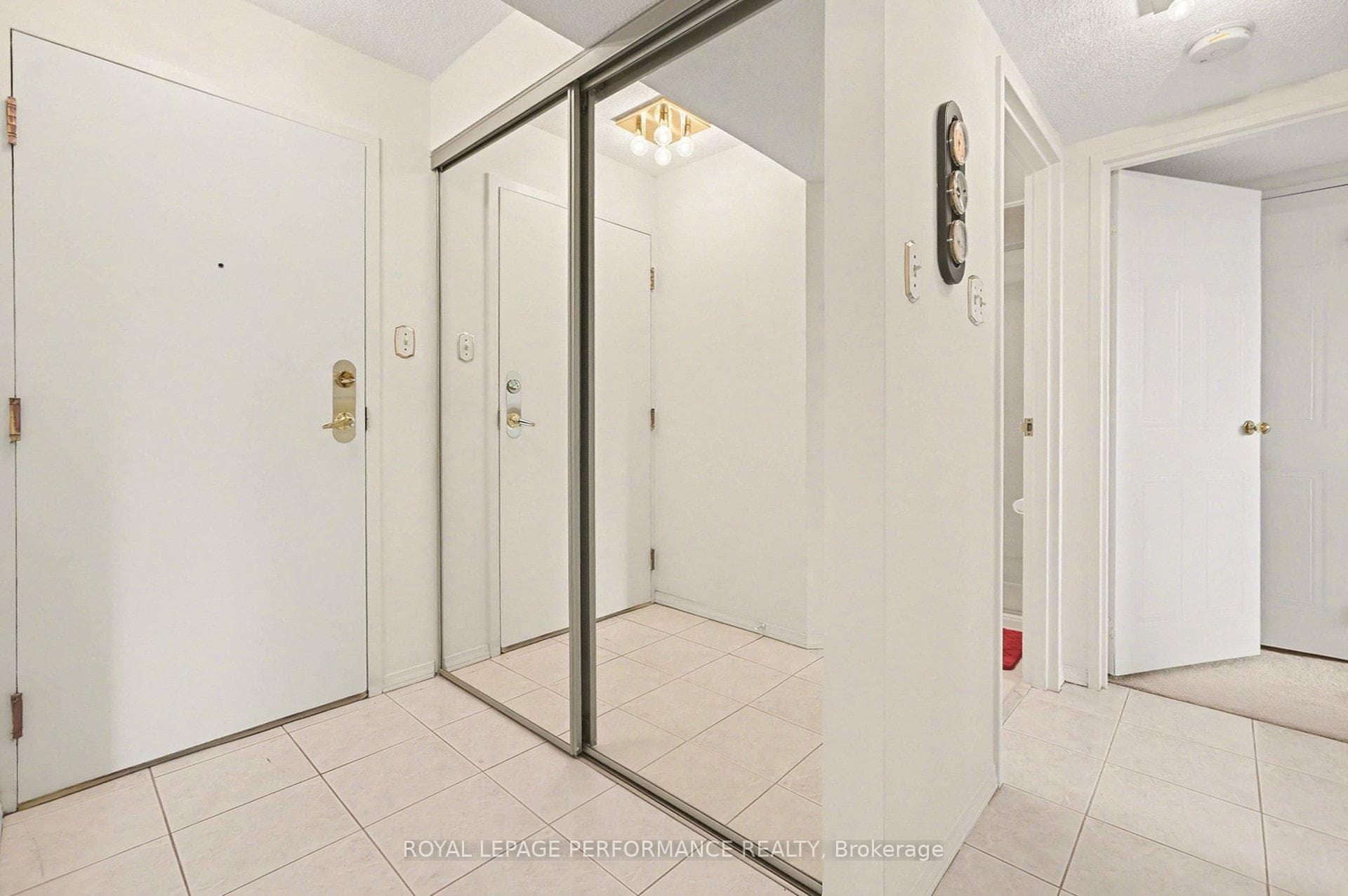1705 Playfair Drive Unit 1207 photo 22