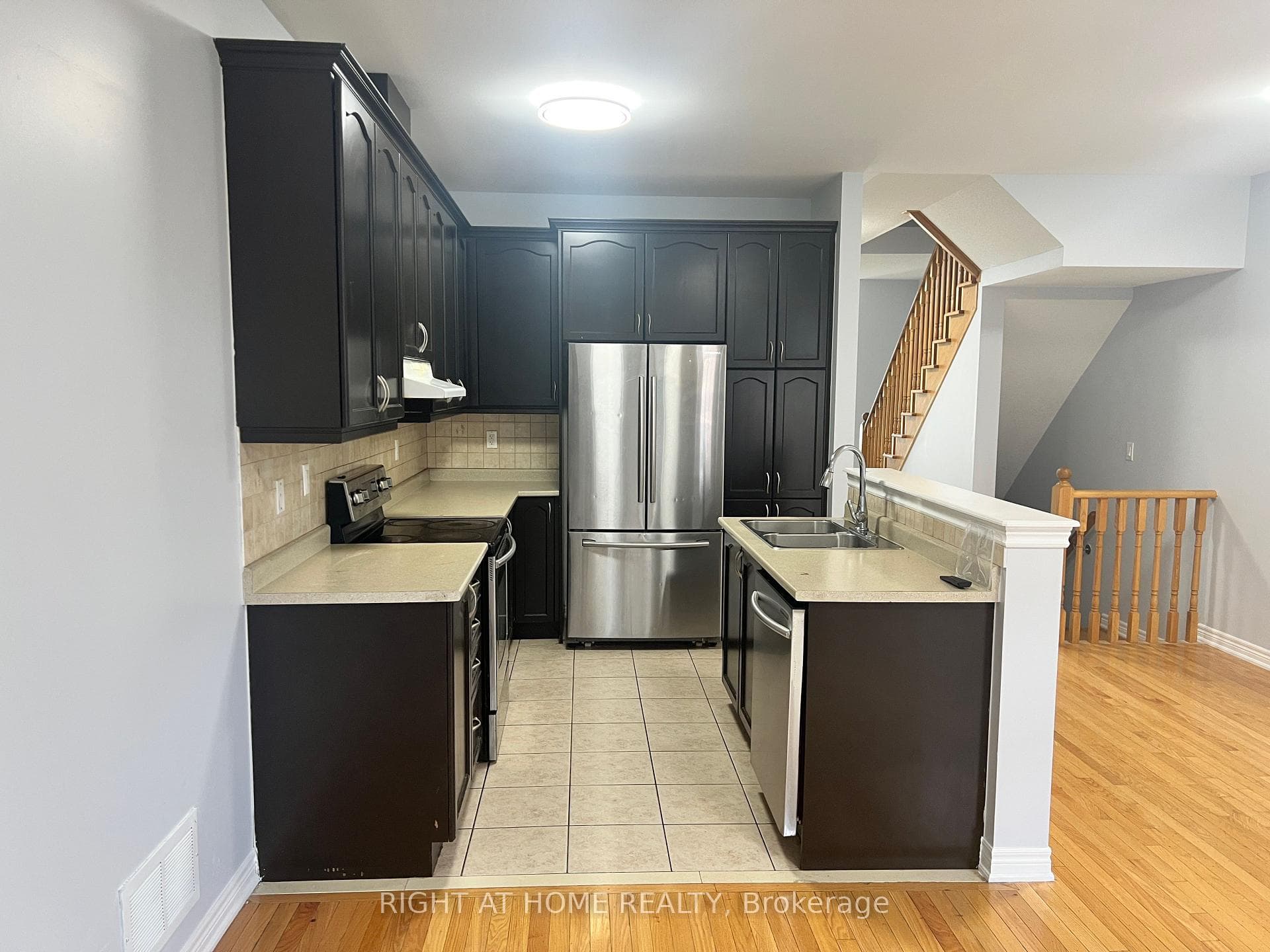 777 Megson Terrace photo 15