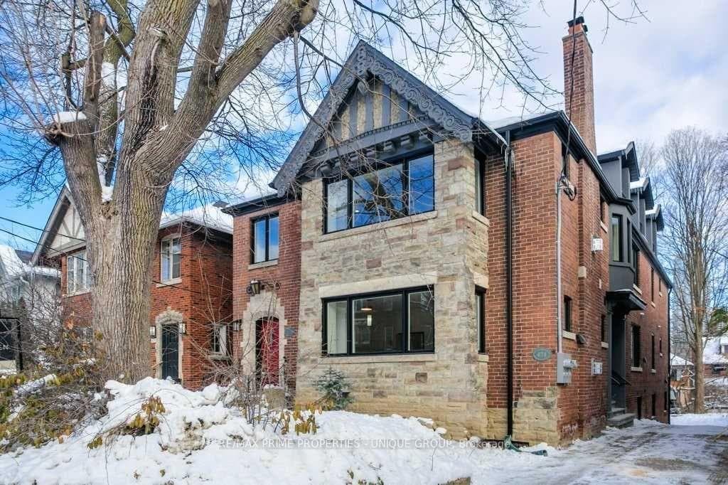 471 Oriole Parkway Unit D photo 1