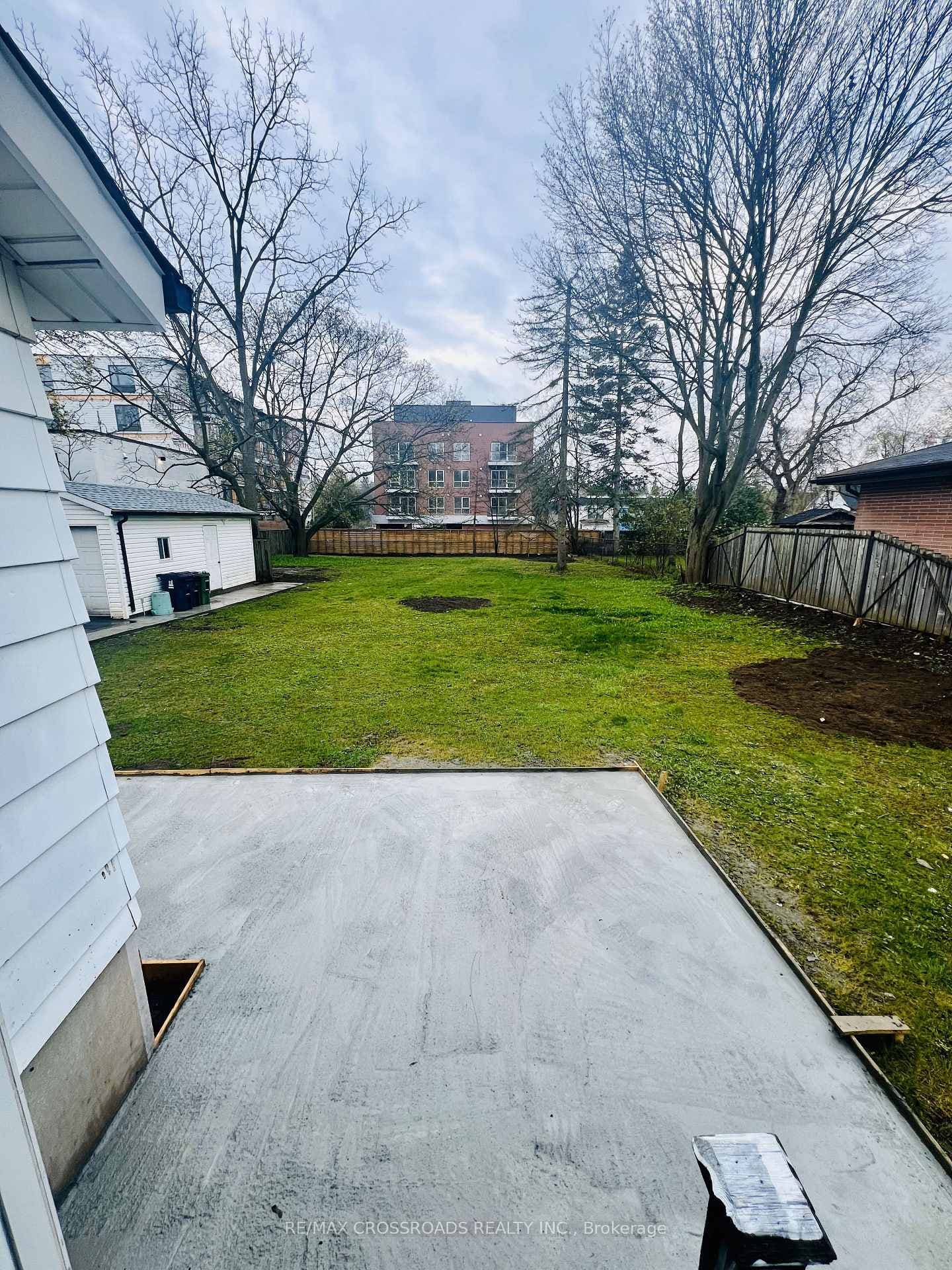 474 Manse Road photo 17
