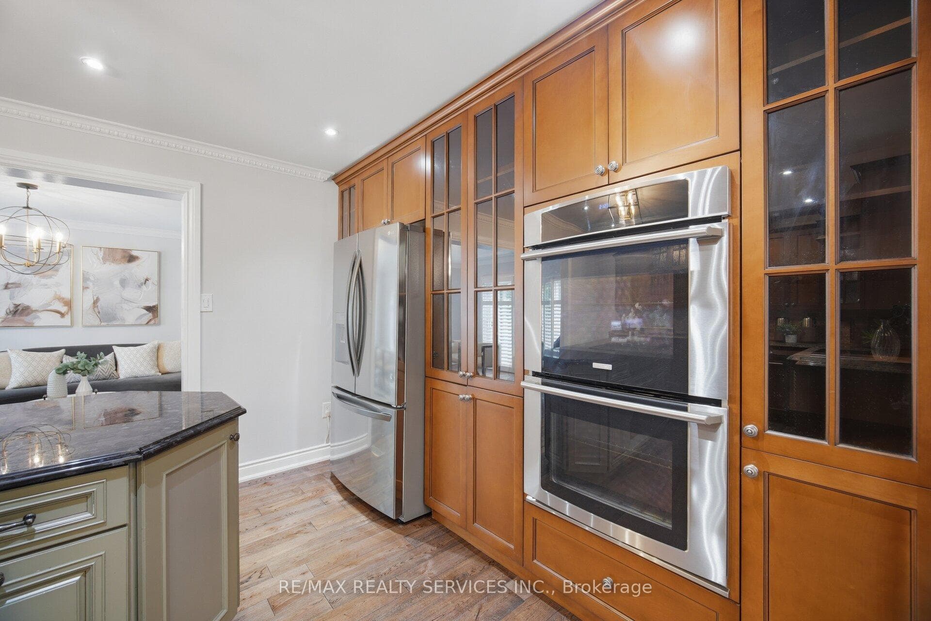 35 Glenmanor Drive photo 14