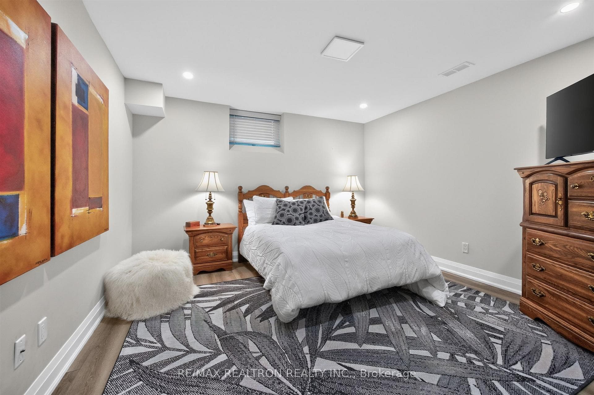 7 Maplehyrn Avenue photo 40