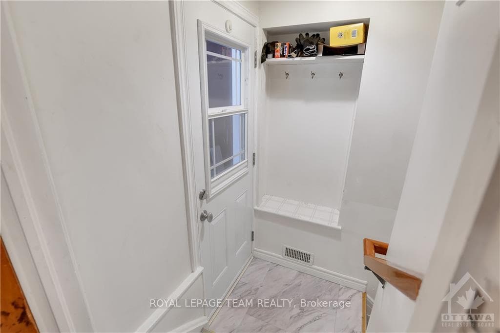 71 LAVINIA Street photo 20