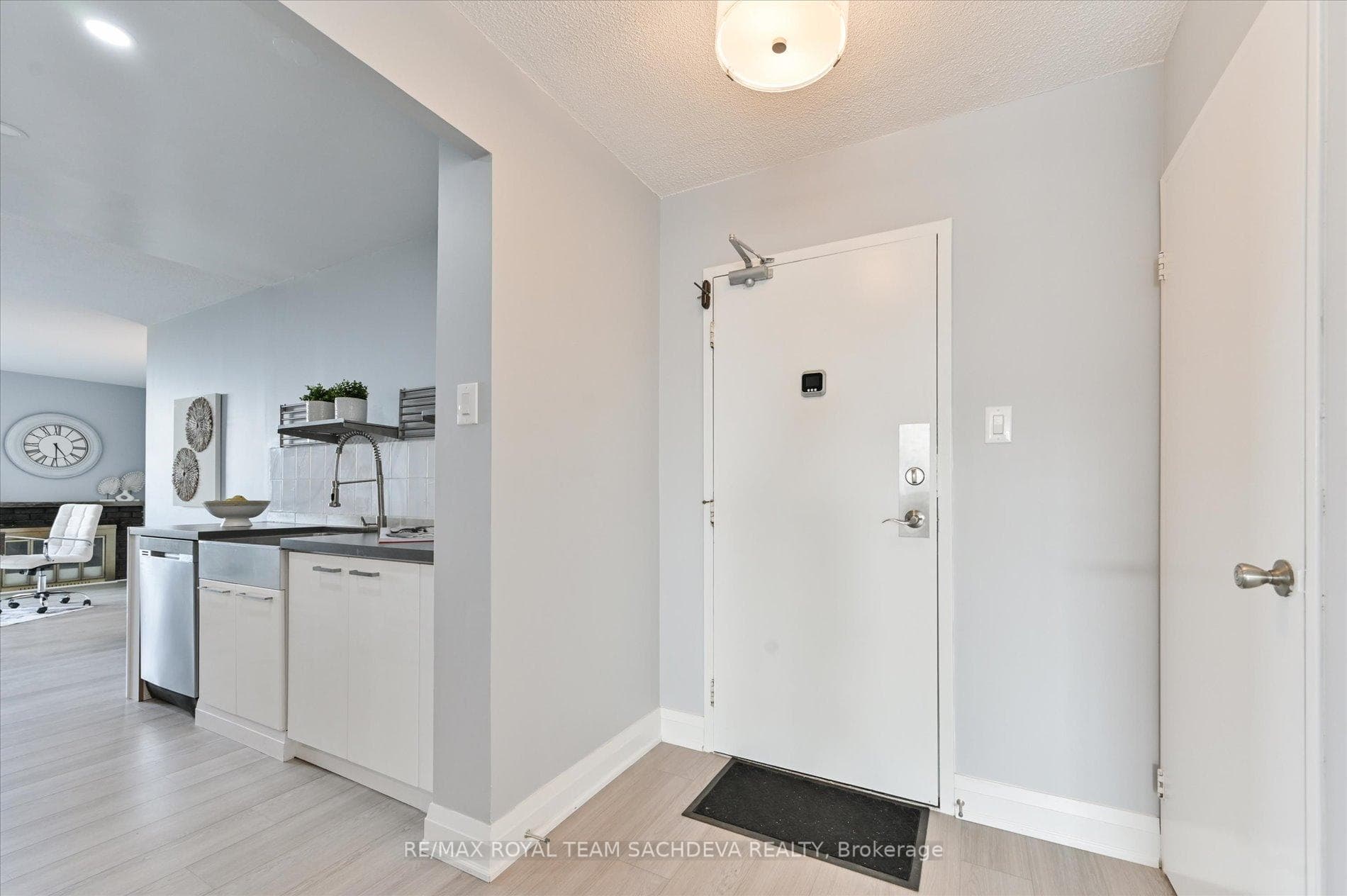45 Huntingdale Boulevard Unit PH02 photo 8