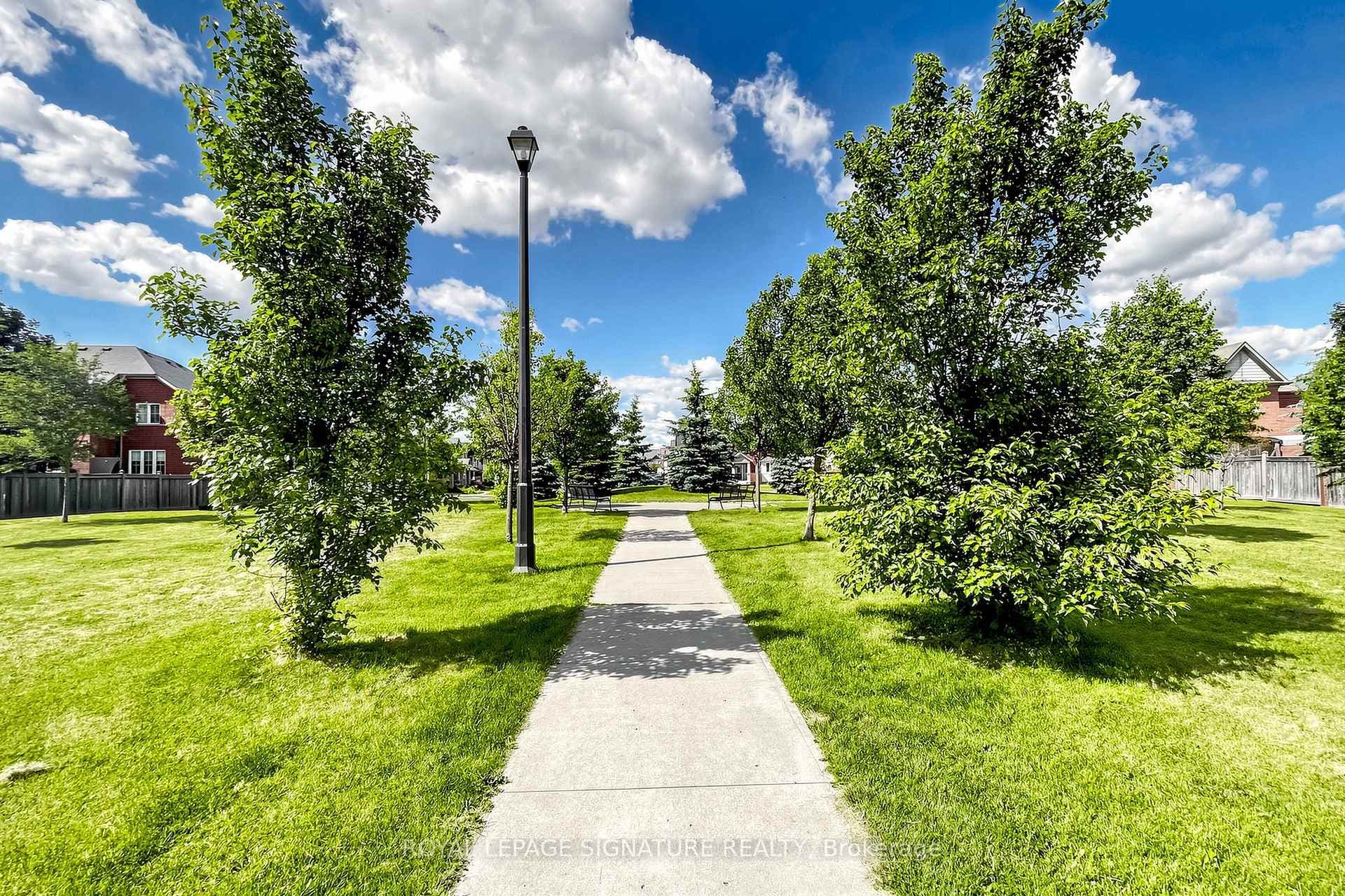 Steps to Parkette