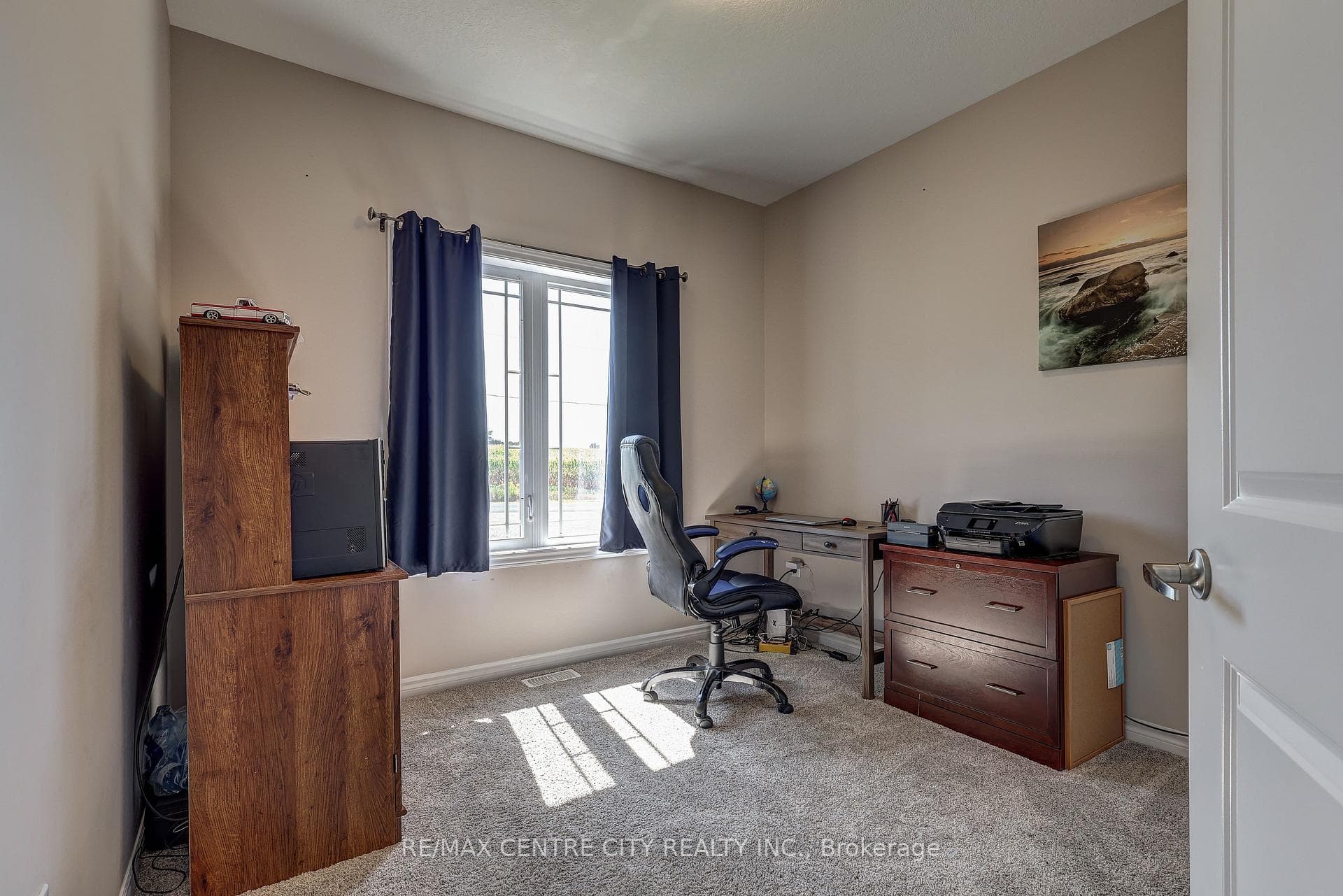 54100 Eden Line photo 11