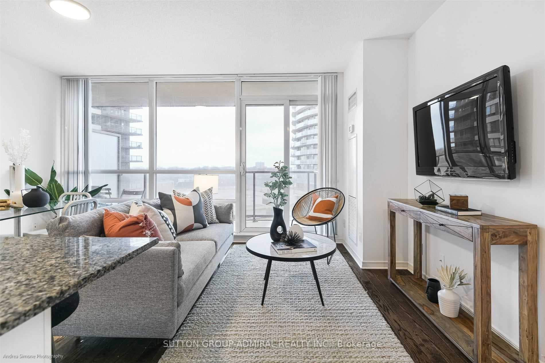 2230 Lake Shore Boulevard Unit 603 photo 5