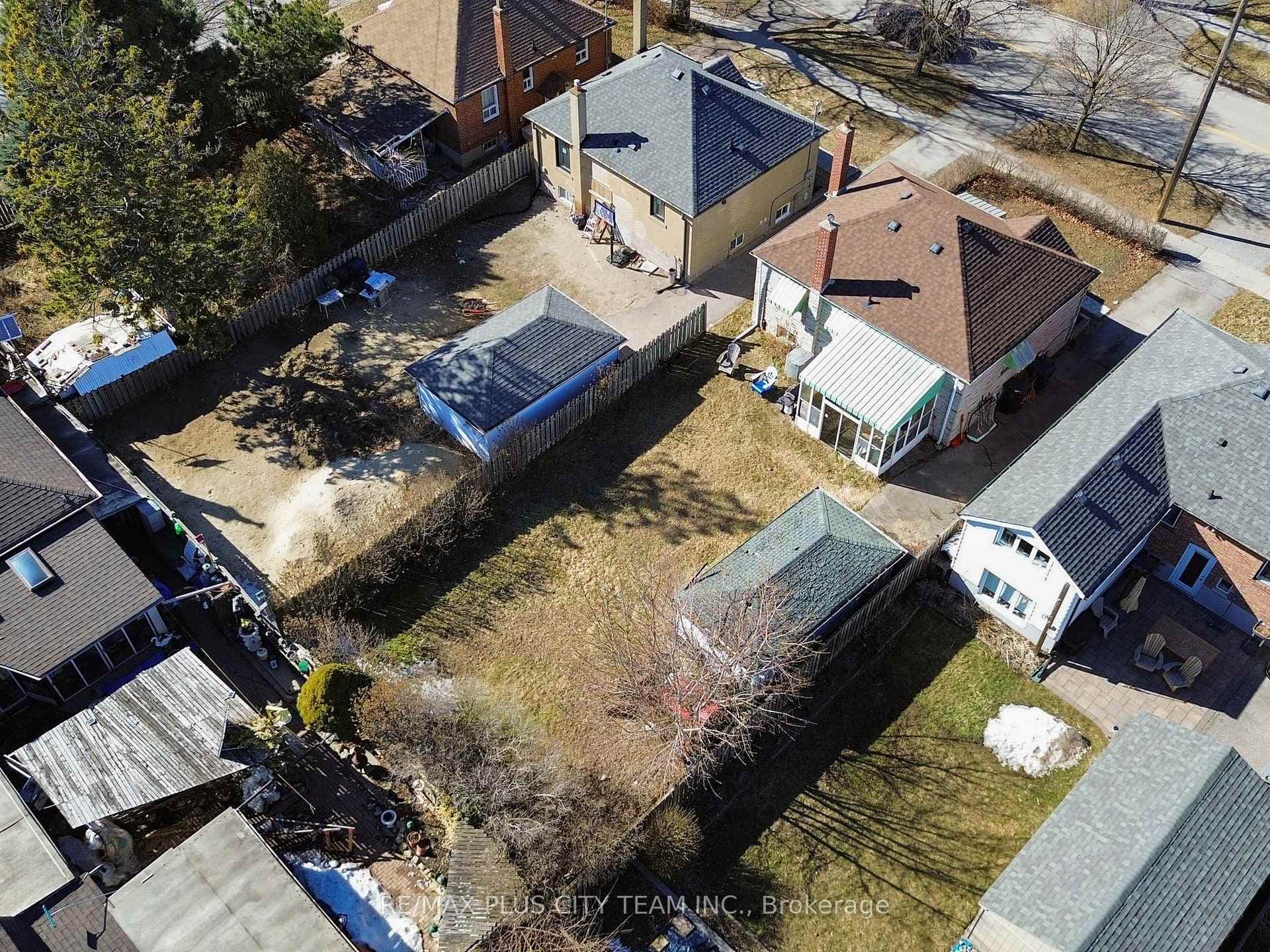 387 Lanor Avenue photo 7