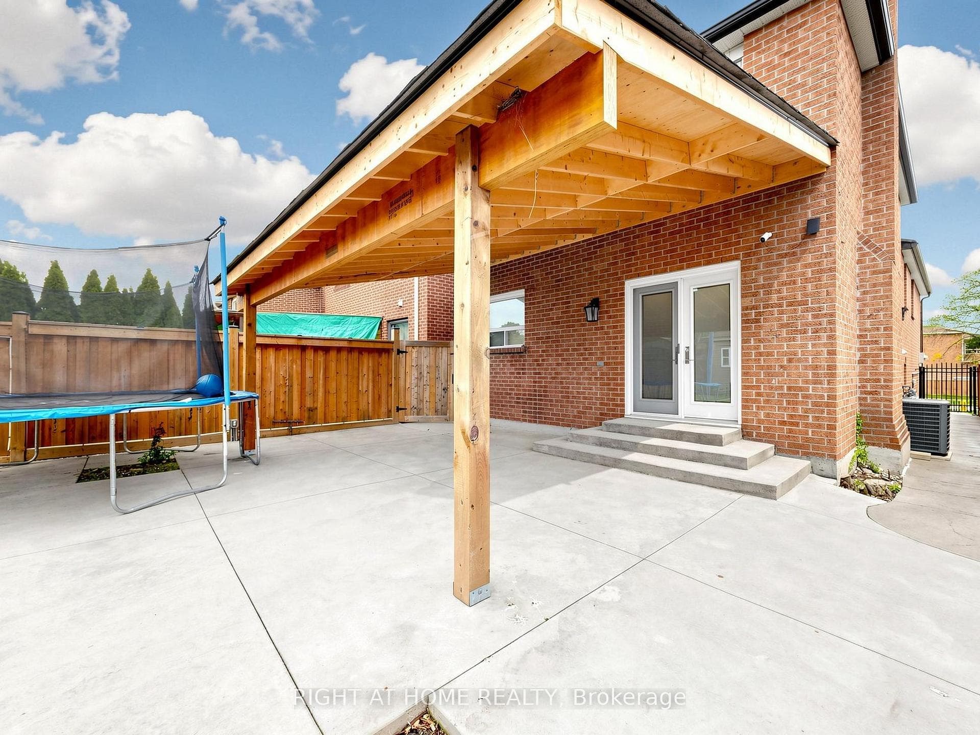 59 Terra Road photo 44