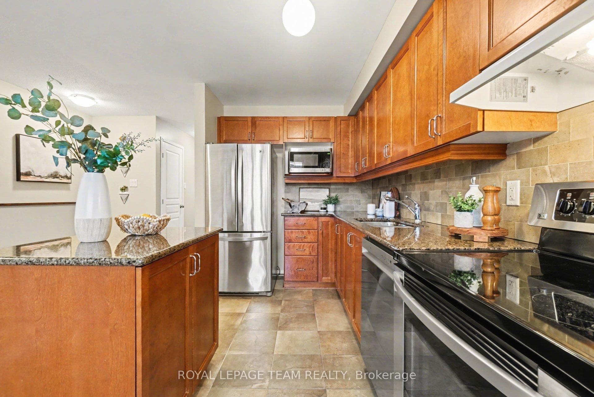 175 Scout Street photo 8