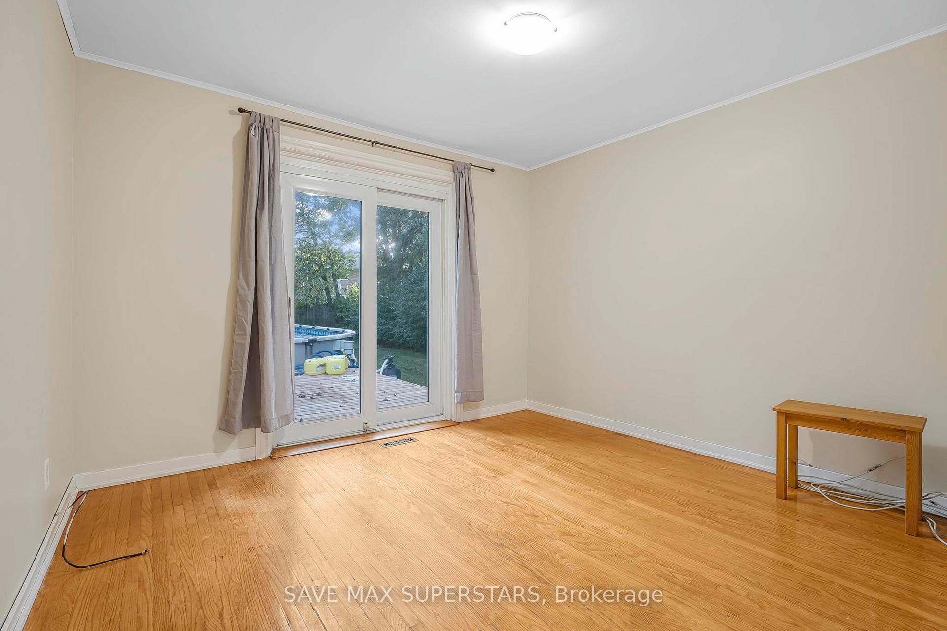 87 Pennington Crescent Unit Upper photo 15