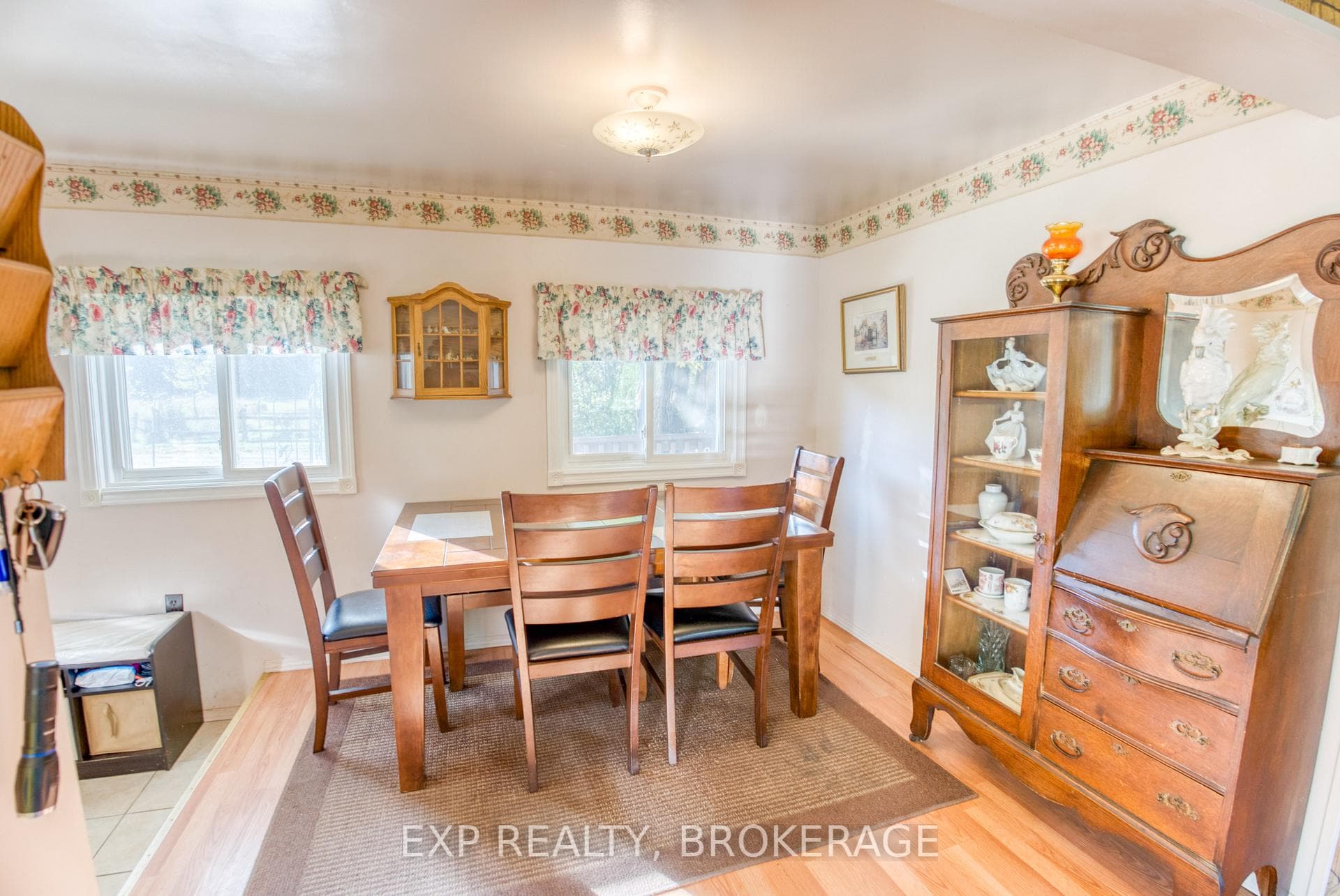 1103 Harold Road photo 13