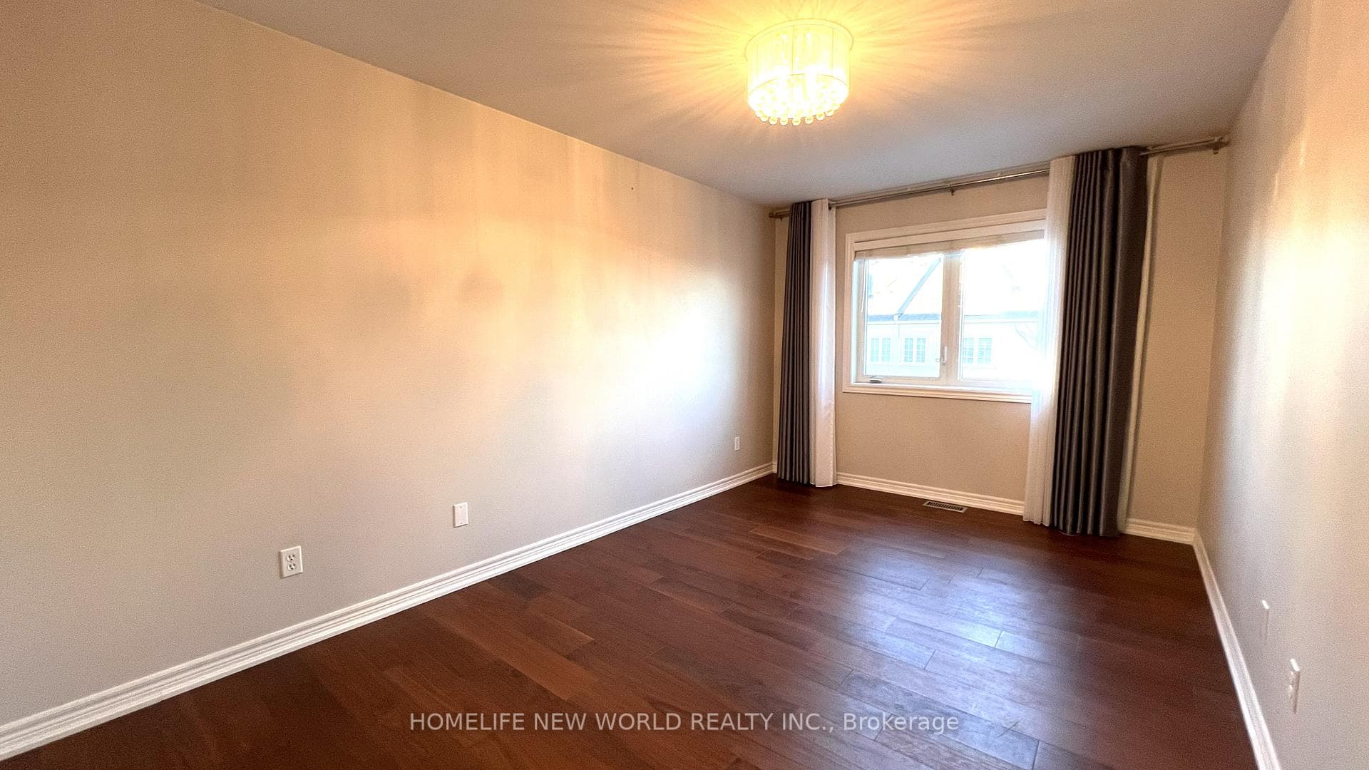 45 Hawkes Drive photo 8