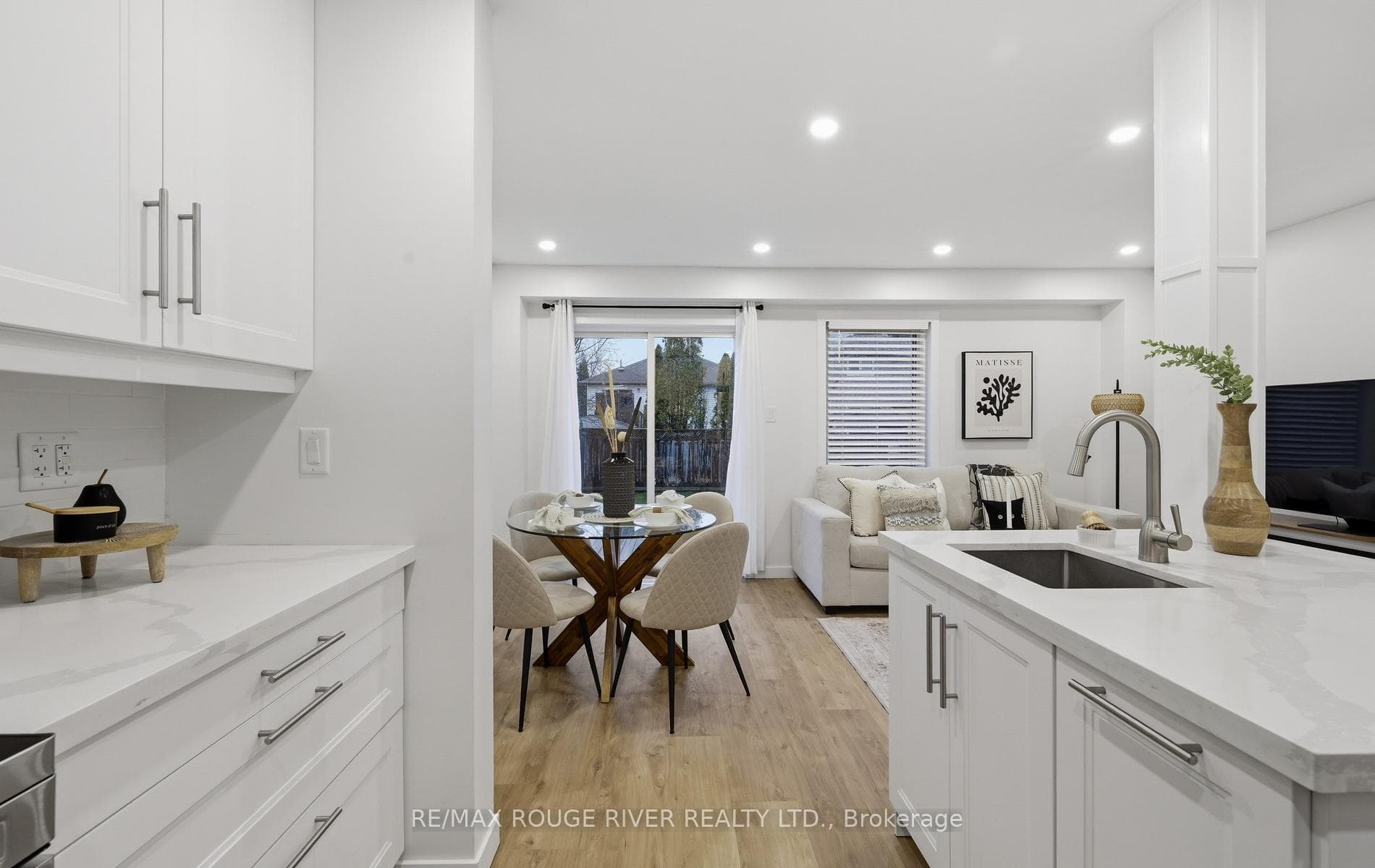 5 Somerscales Drive photo 12