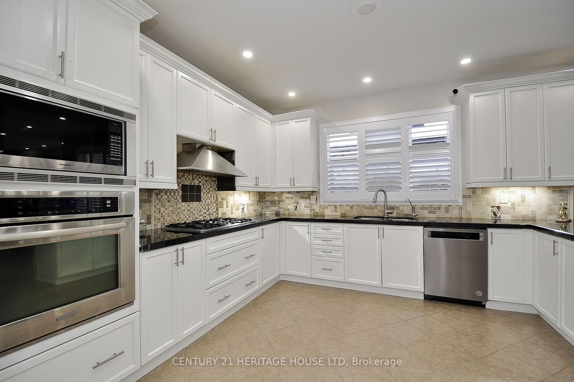 56 Henwood Drive photo 13