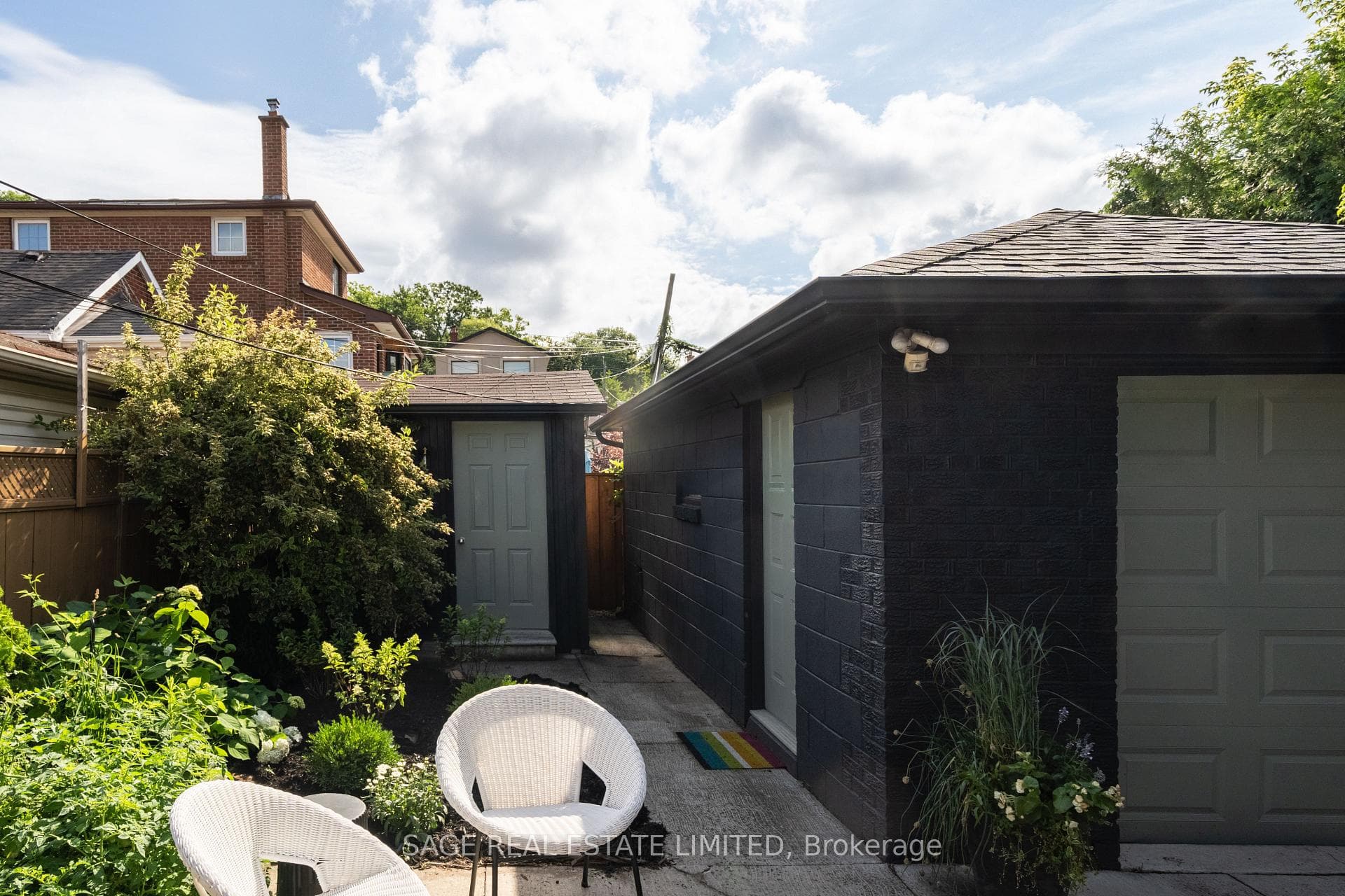 505 Caledonia Road photo 37