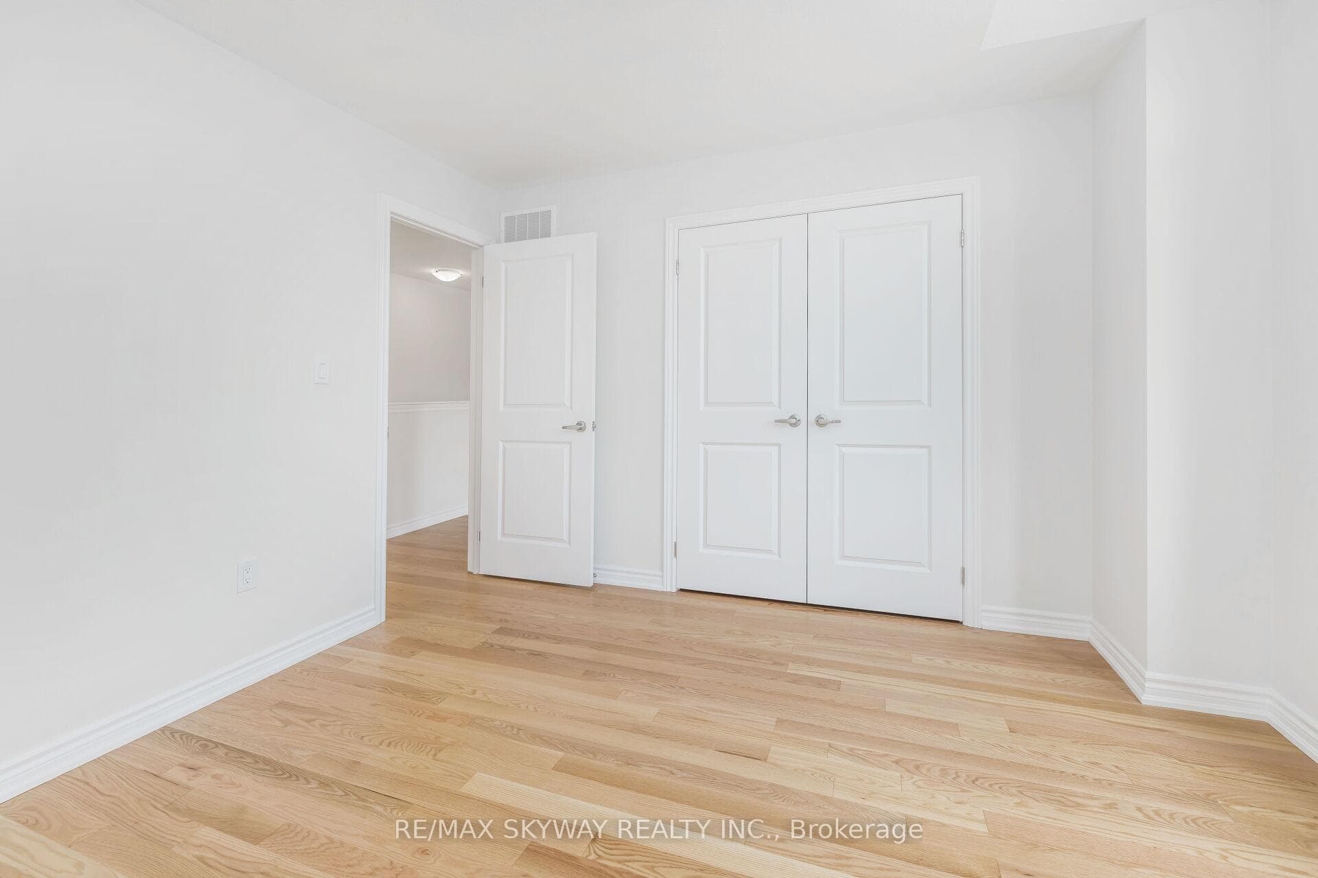 5 Mears Road photo 28