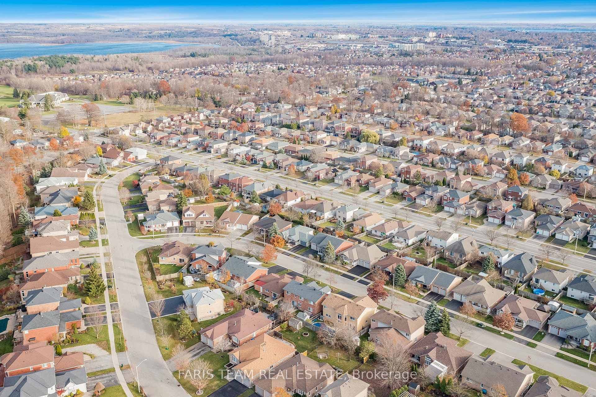 Drone / aerial view of surroundingarea