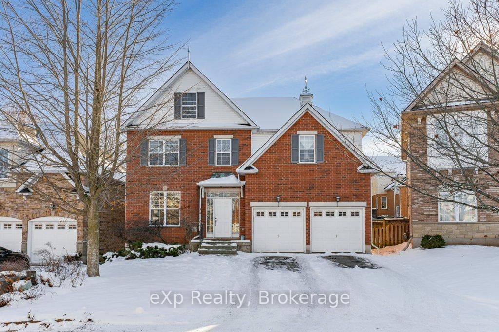 53 Truesdale Crescent photo 1