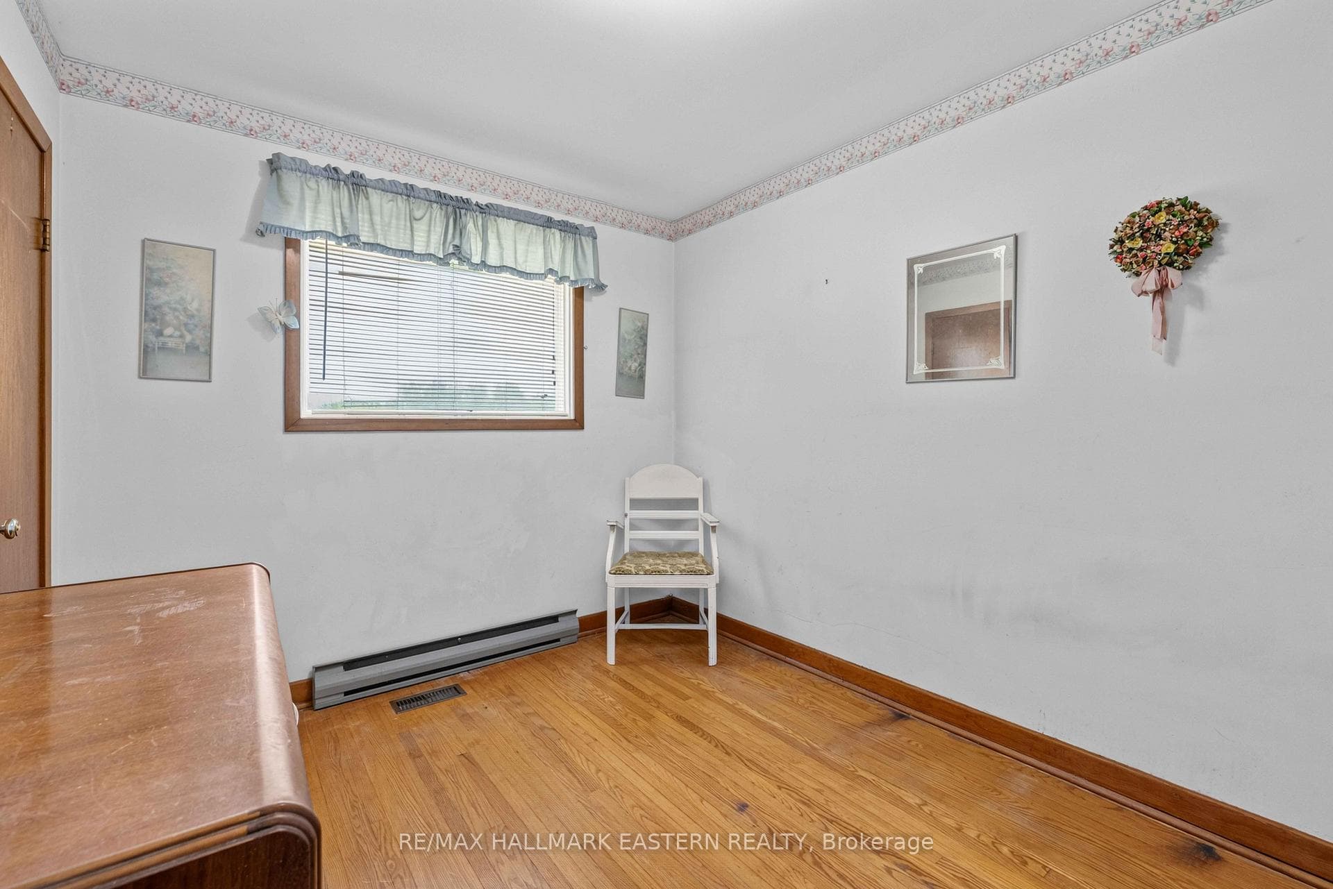 921 Robinson Road photo 13