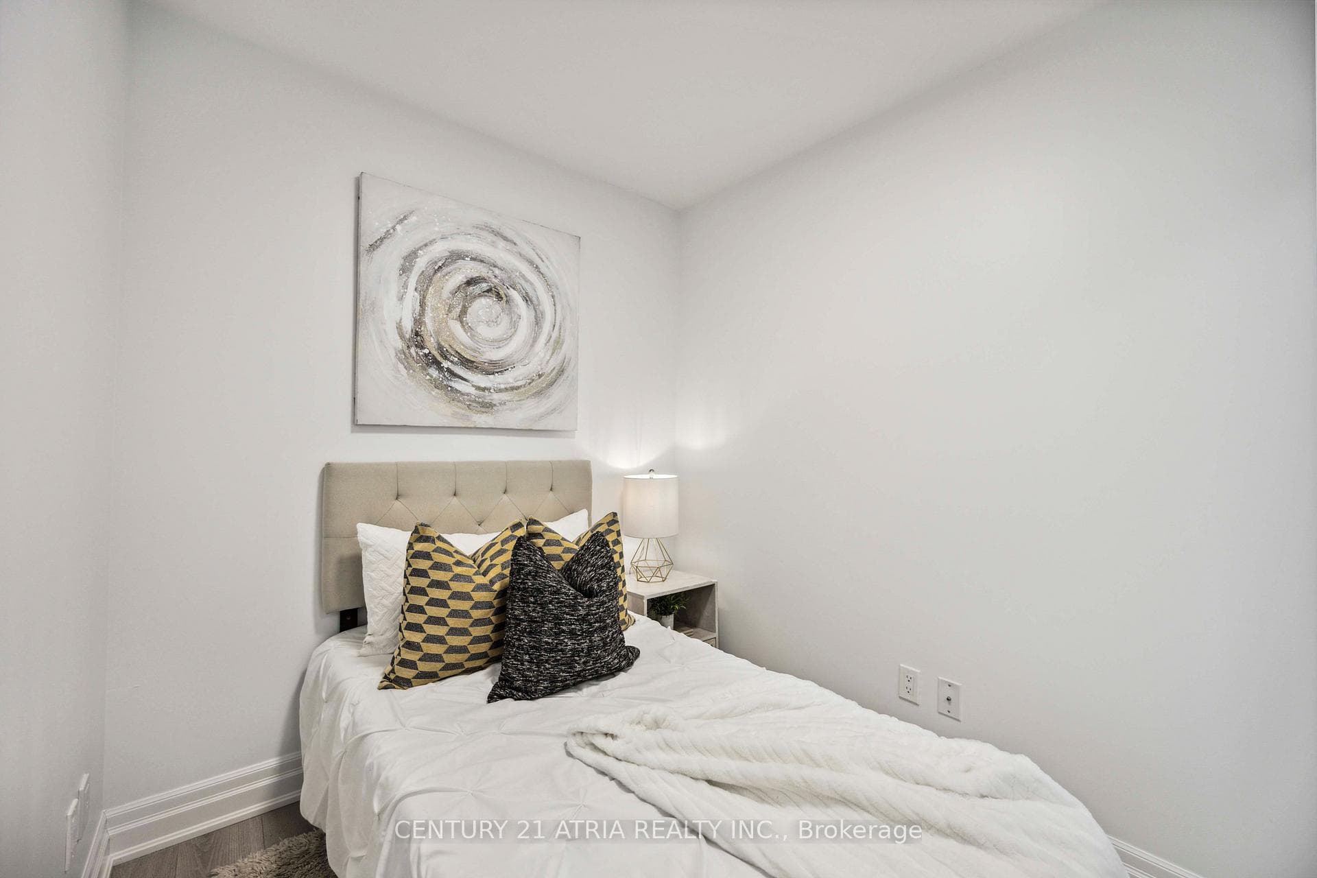 10 rouge valley Drive Unit 312 photo 23