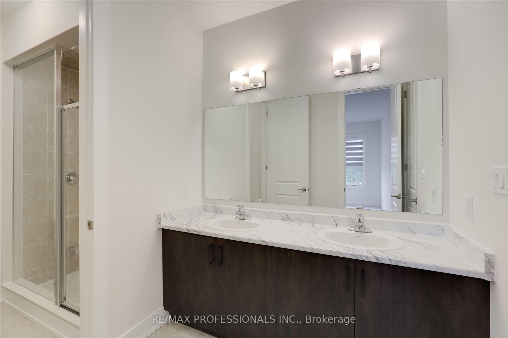 118 Dorothy Drive photo 25