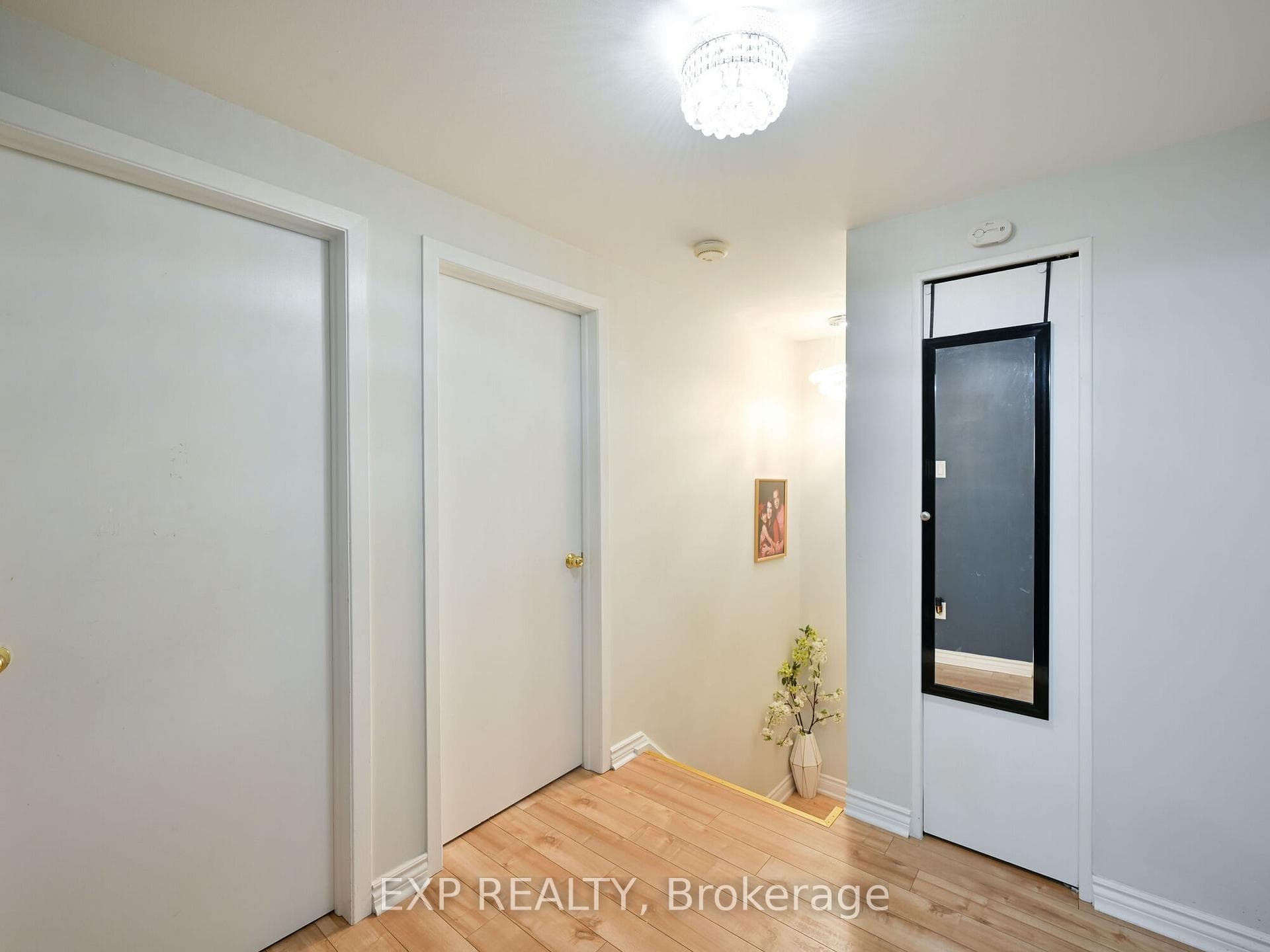 3351 Hornbeam Crescent Unit 64 photo 18