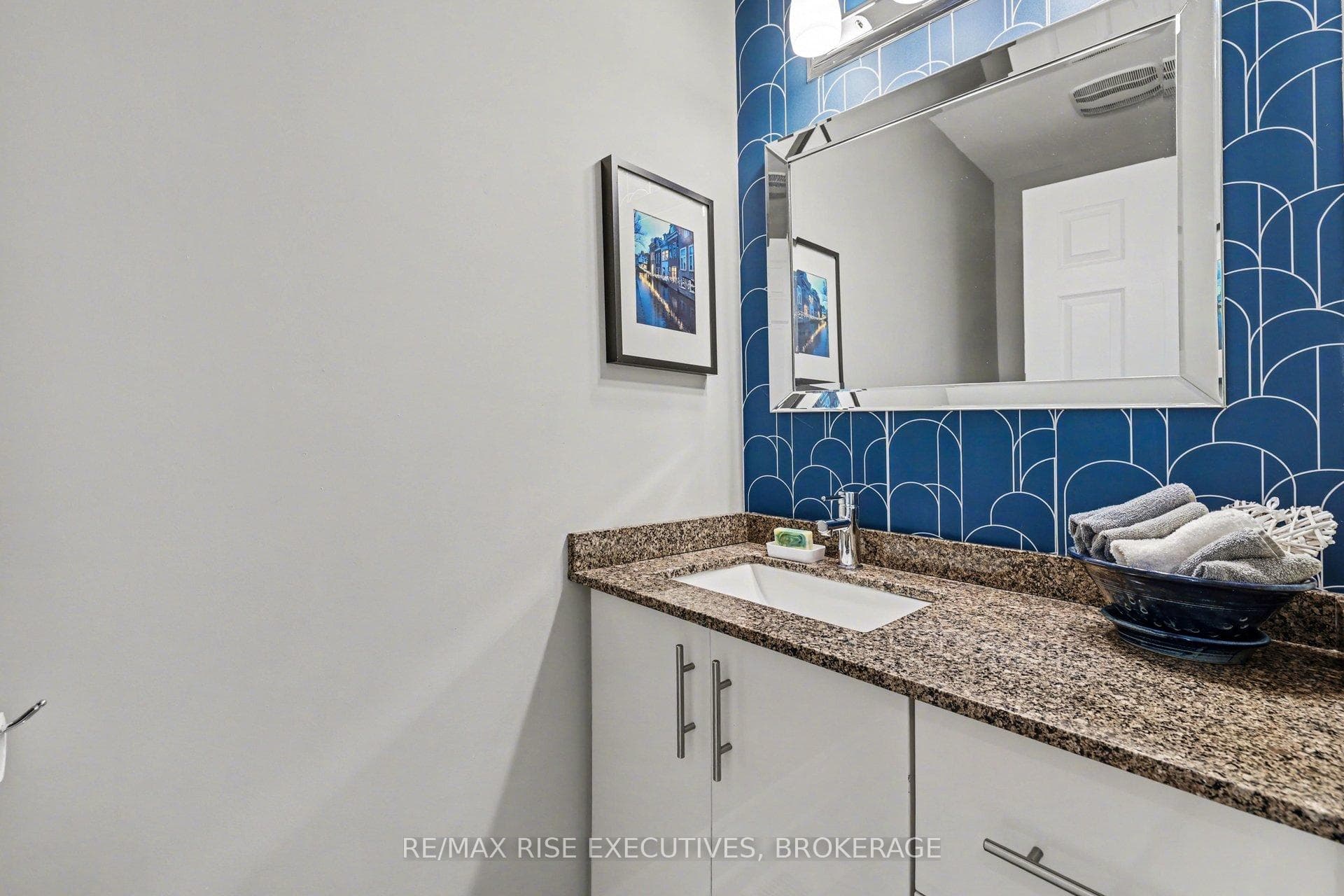 300C RICHELIEU Avenue photo 16