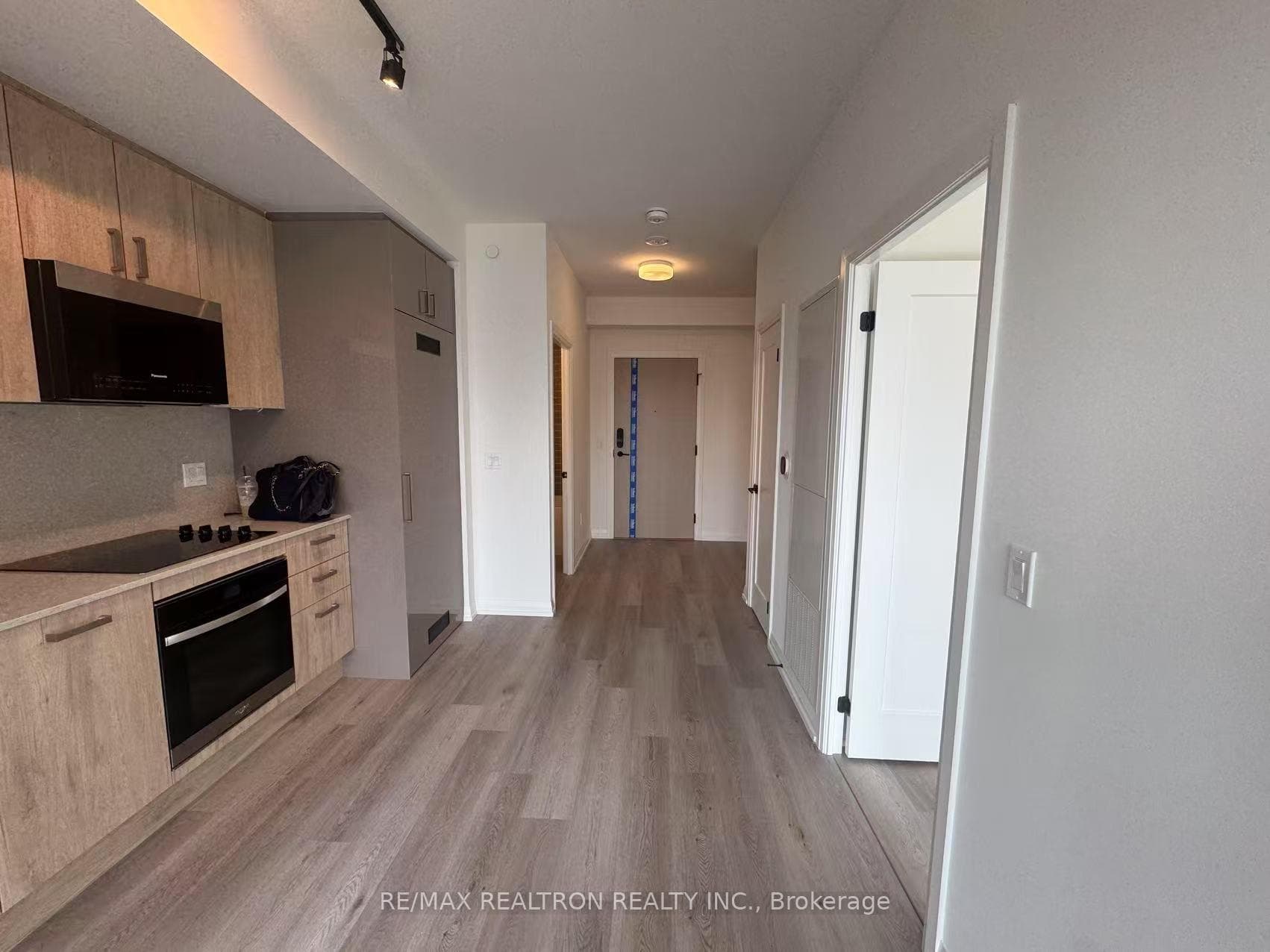 280 Dundas Street Unit 2307 photo 6