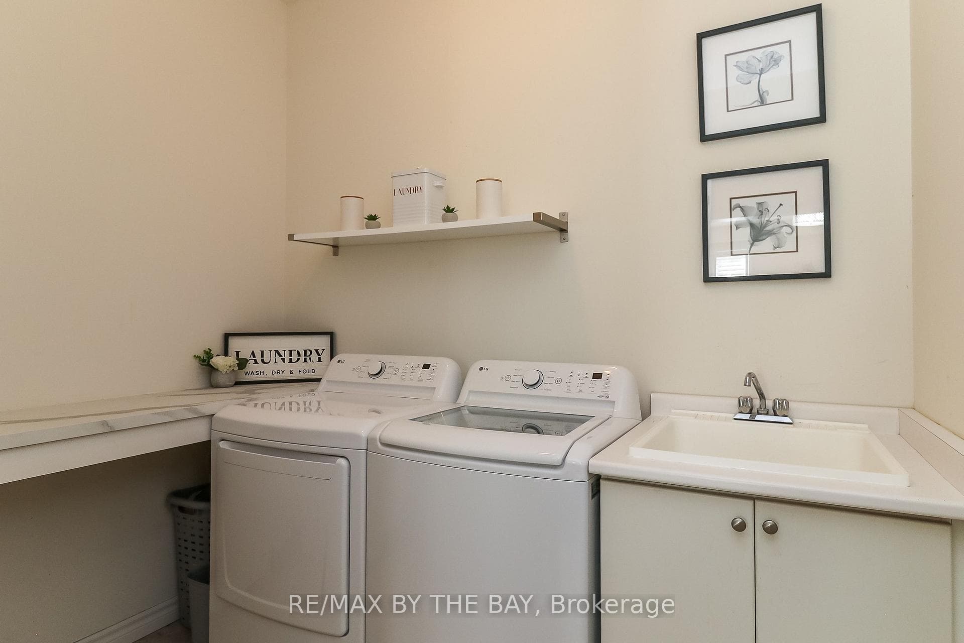 118 Allegra Drive photo 29