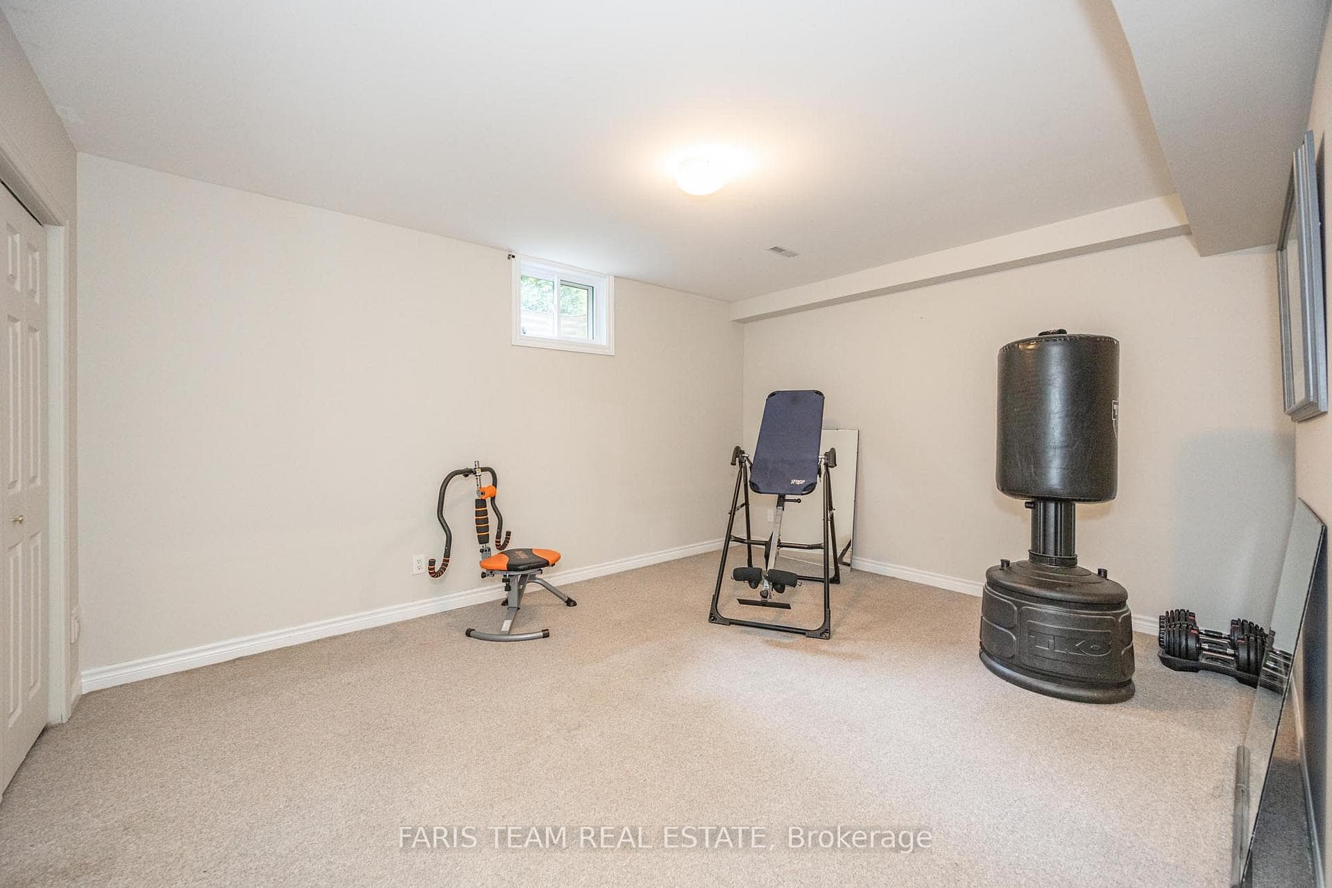 5 Nicholson Crescent photo 20