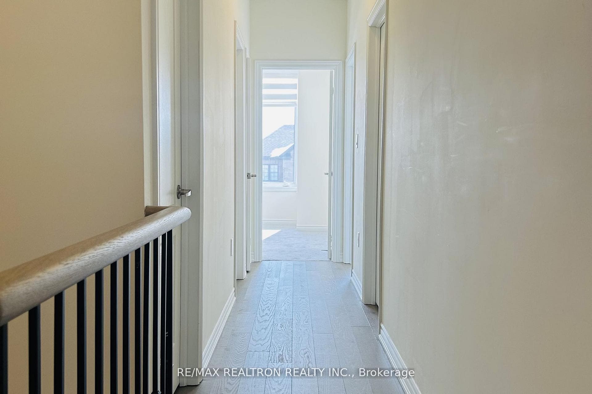 1136 Wilmington Avenue photo 14