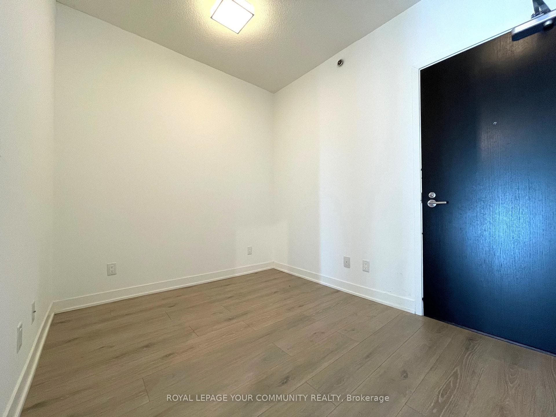 195 Bonis Avenue Unit 1801 photo 8
