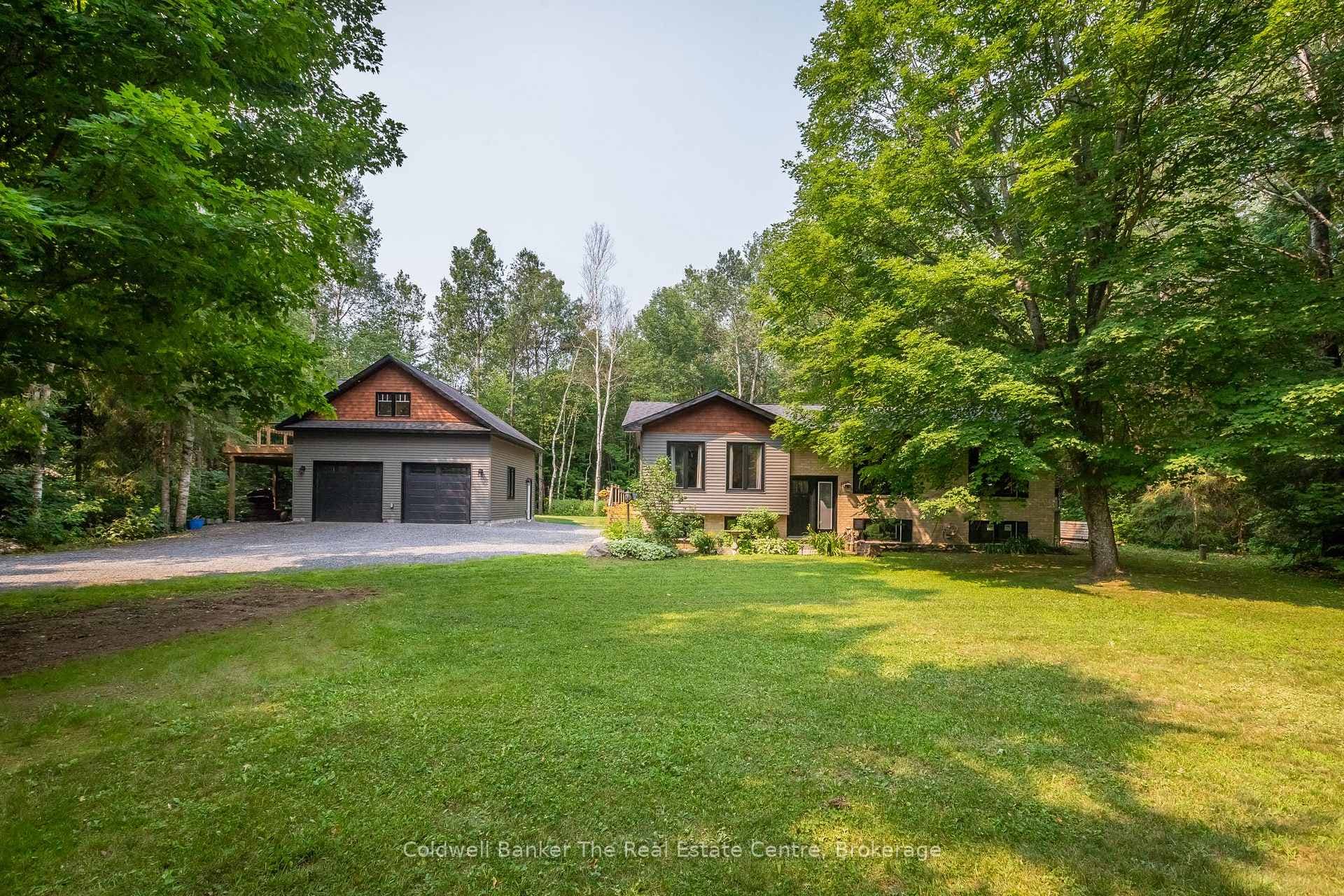 78 Glencairn Crescent photo 1