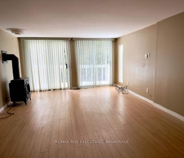 2073 Bath Road photo 2