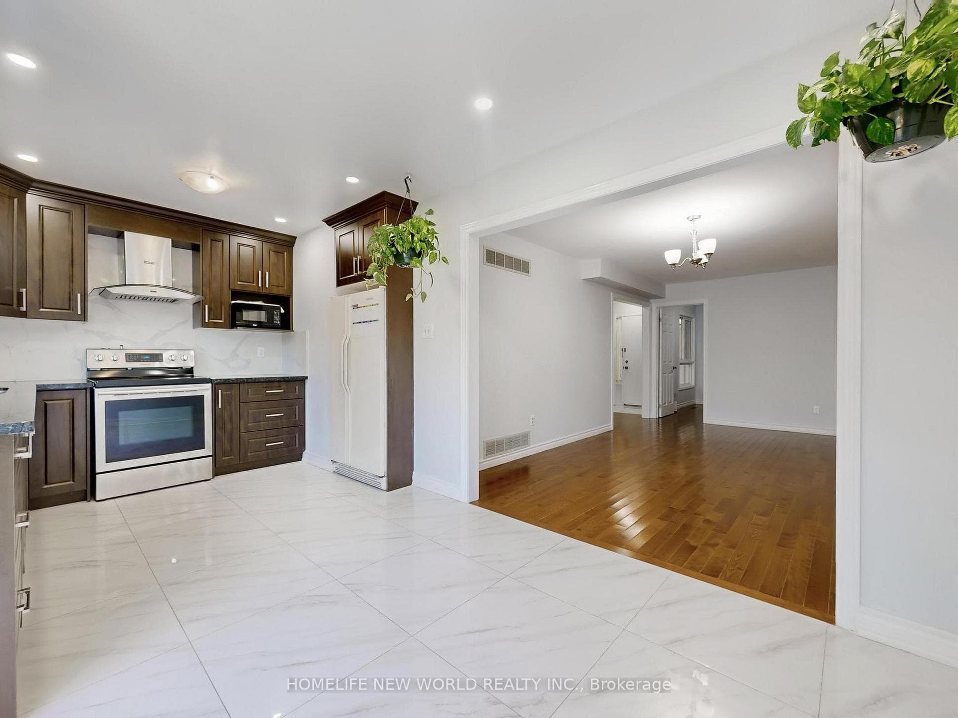 95 Douglas Haig Drive photo 7