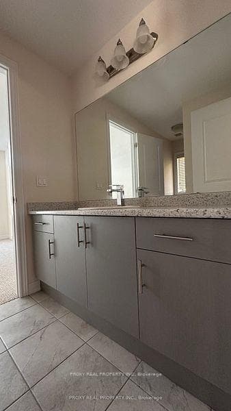 63 Ash Hill Avenue photo 9