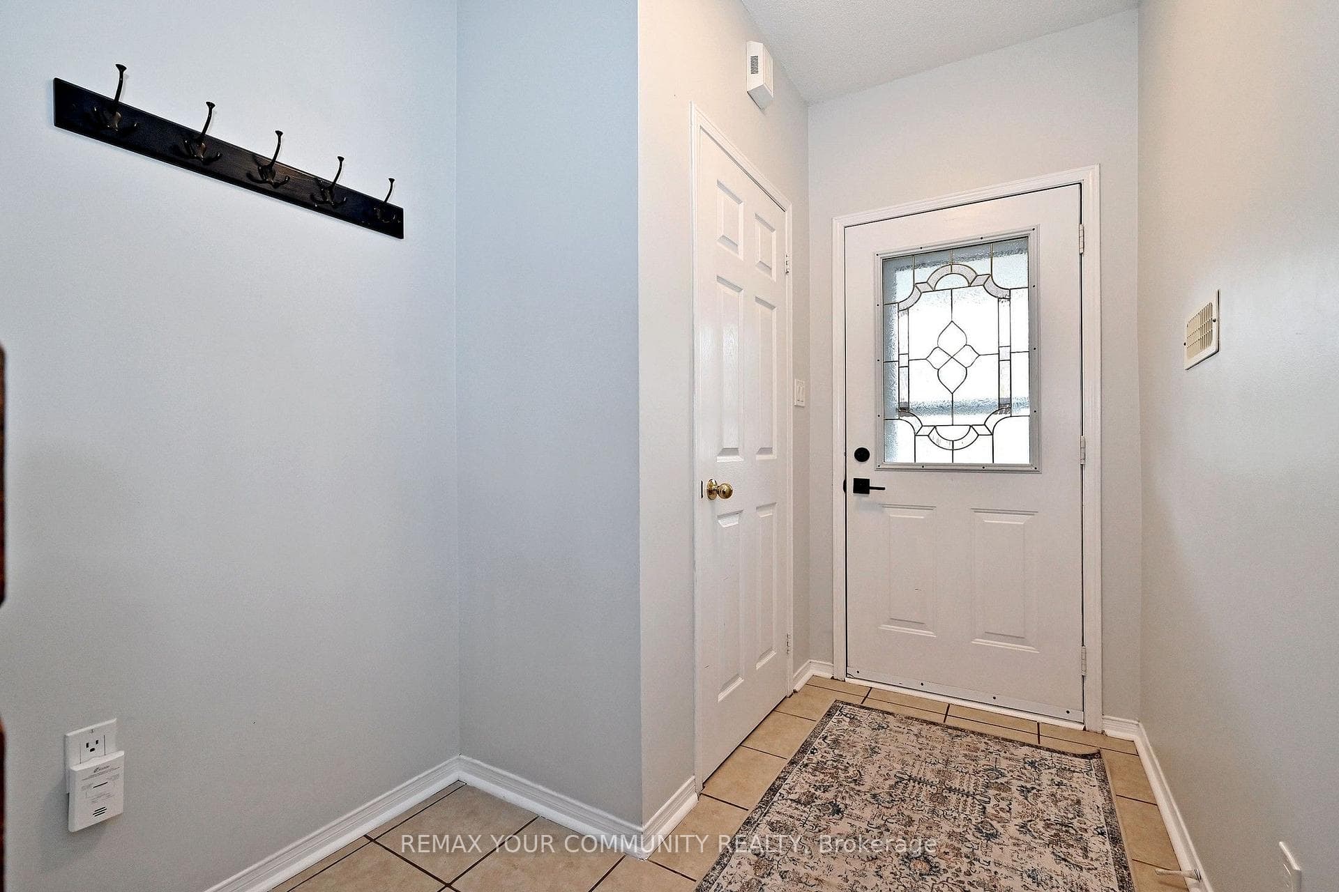 57 Hattie Court photo 5
