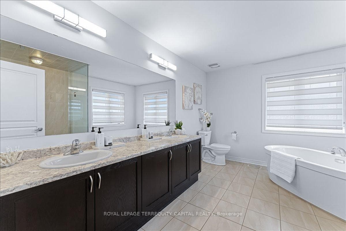 1011 Green Street photo 19