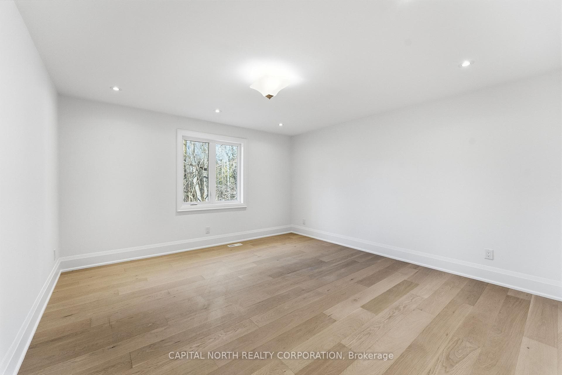 26375 Woodbine Avenue photo 24