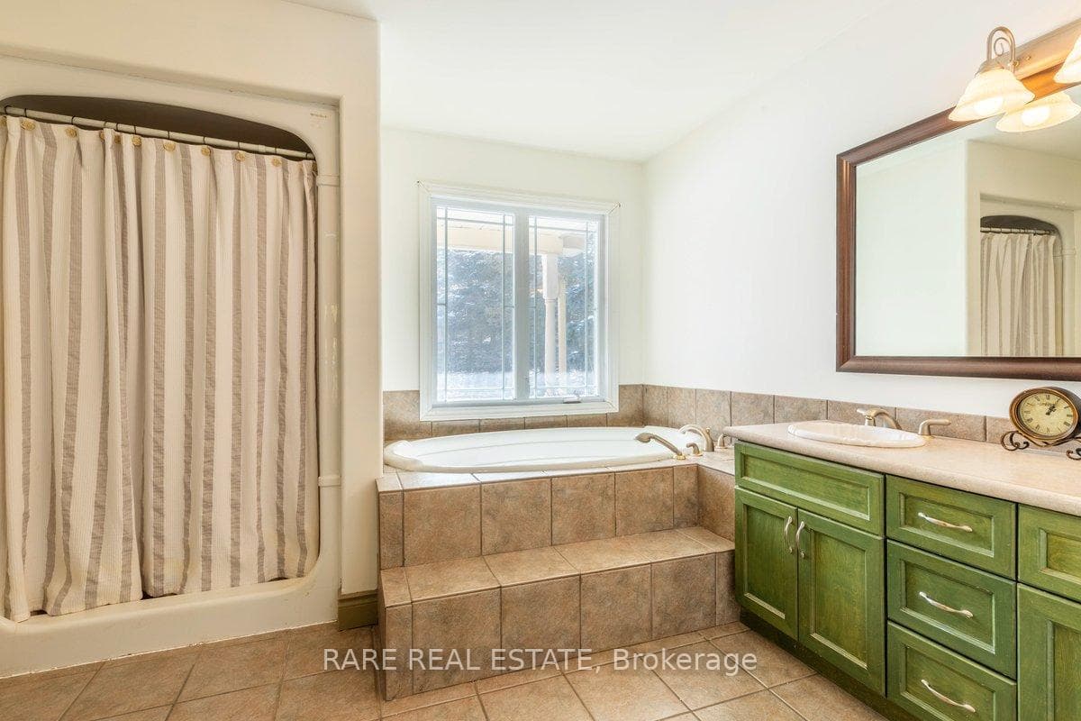 47 Parr Boulevard photo 21