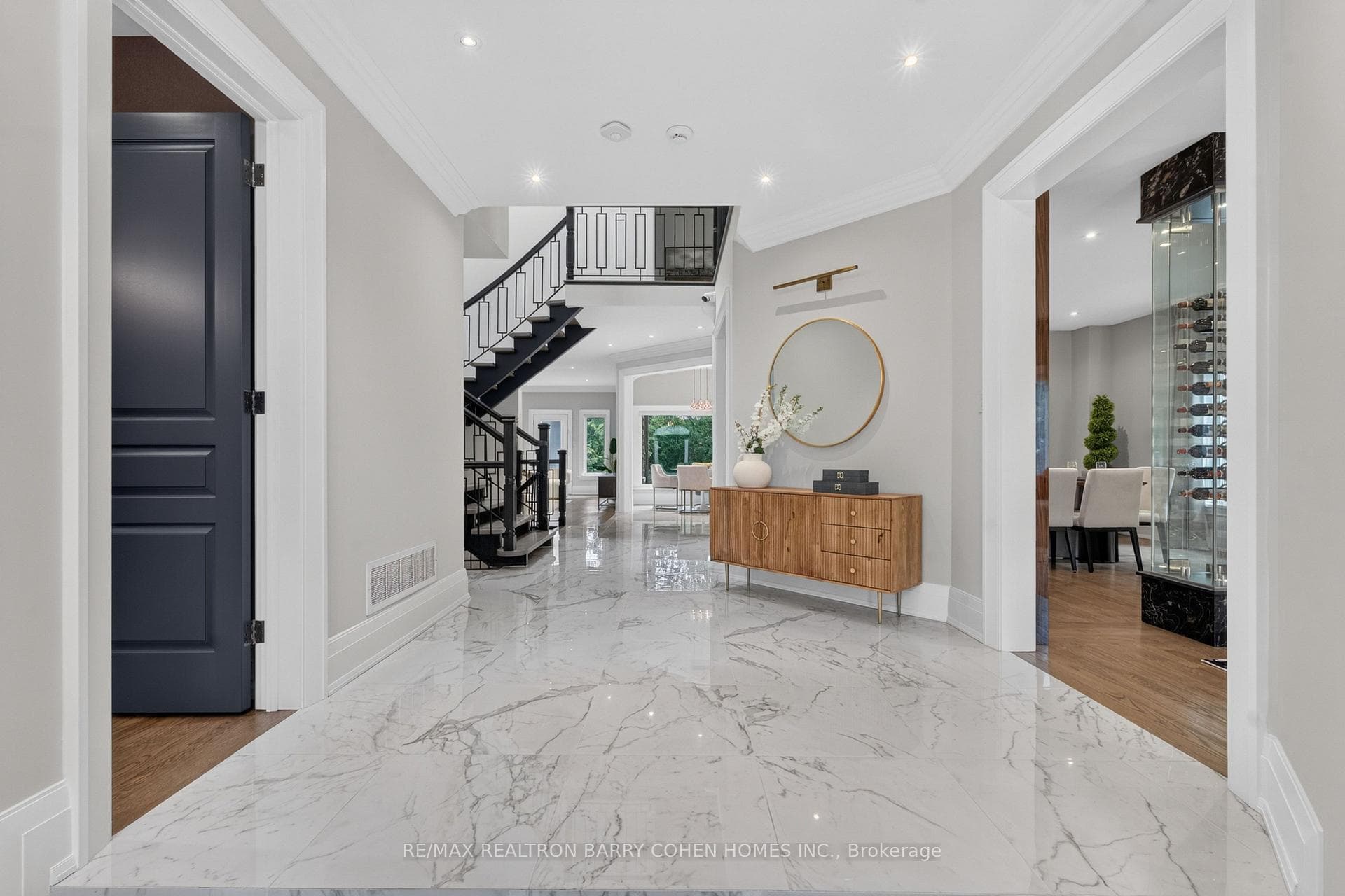 33 Munro Boulevard photo 4