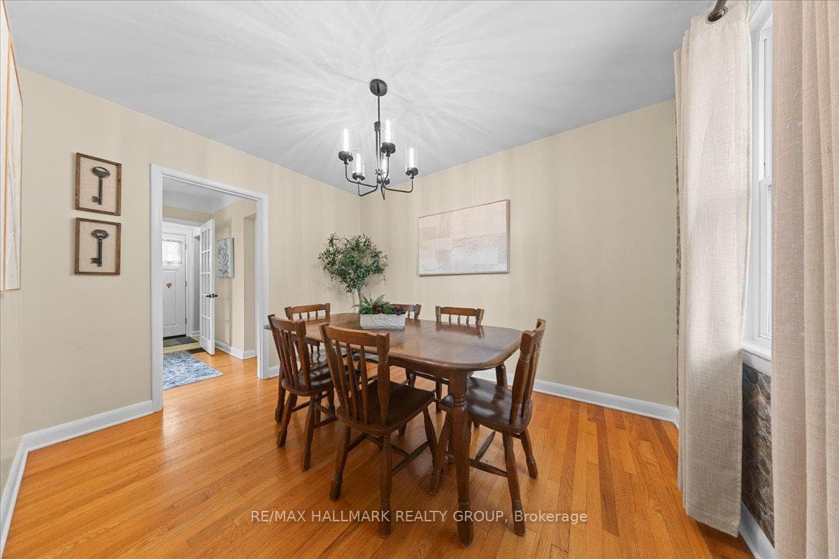 515 Clothier Street photo 17