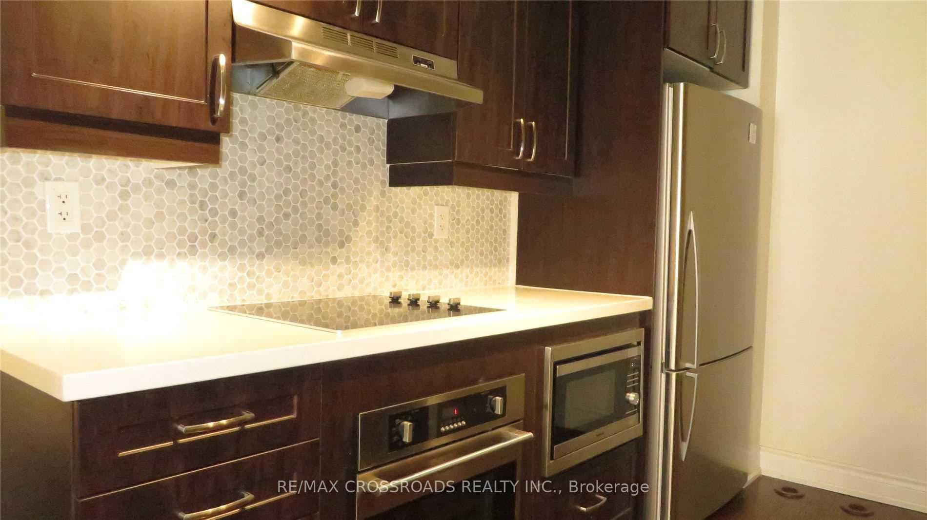 20 Hargrave Lane Unit 12 photo 8