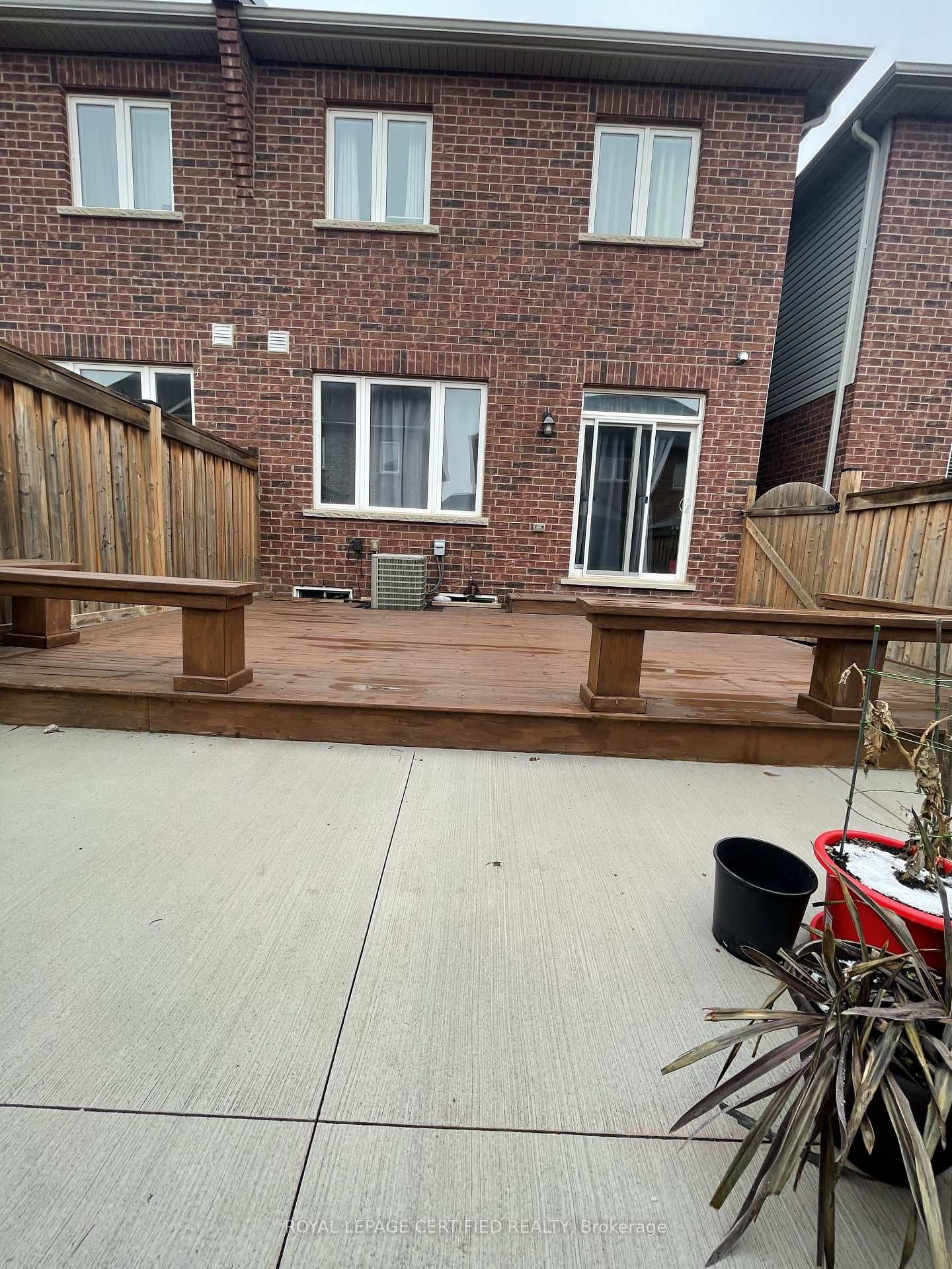 122 Kempenfelt Trail photo 17