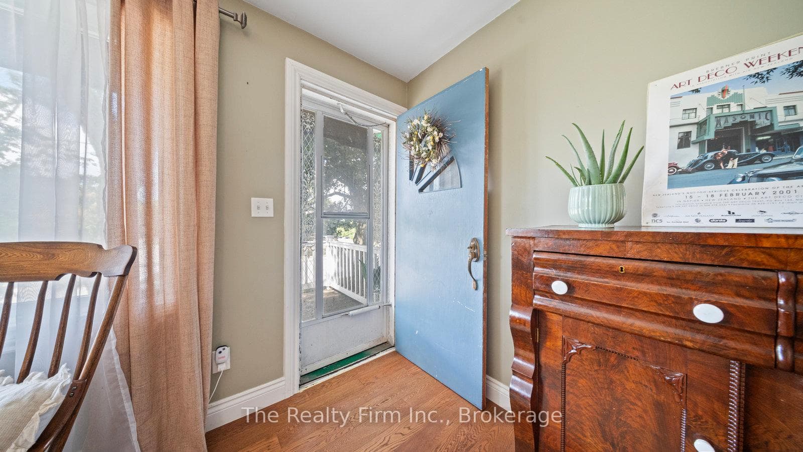 912 Alice Street photo 9