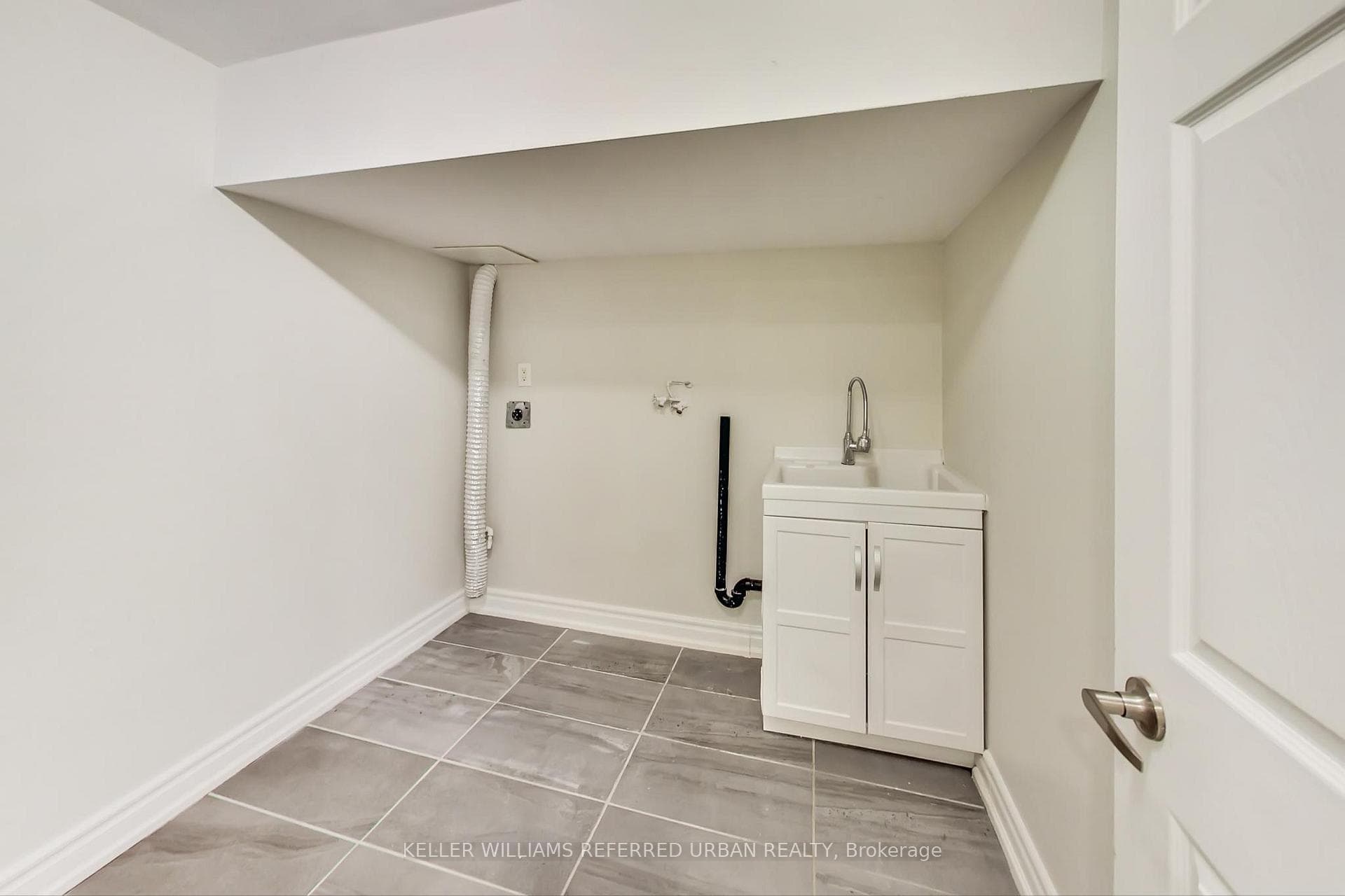 25 Cameo Drive photo 26