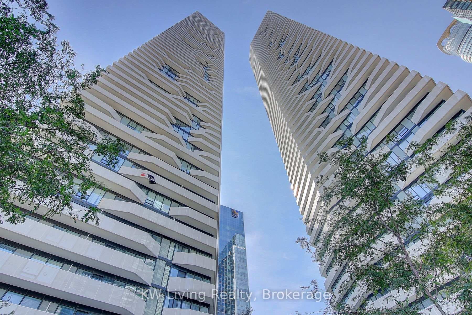 88 Harbour Street Unit 7304 photo 1