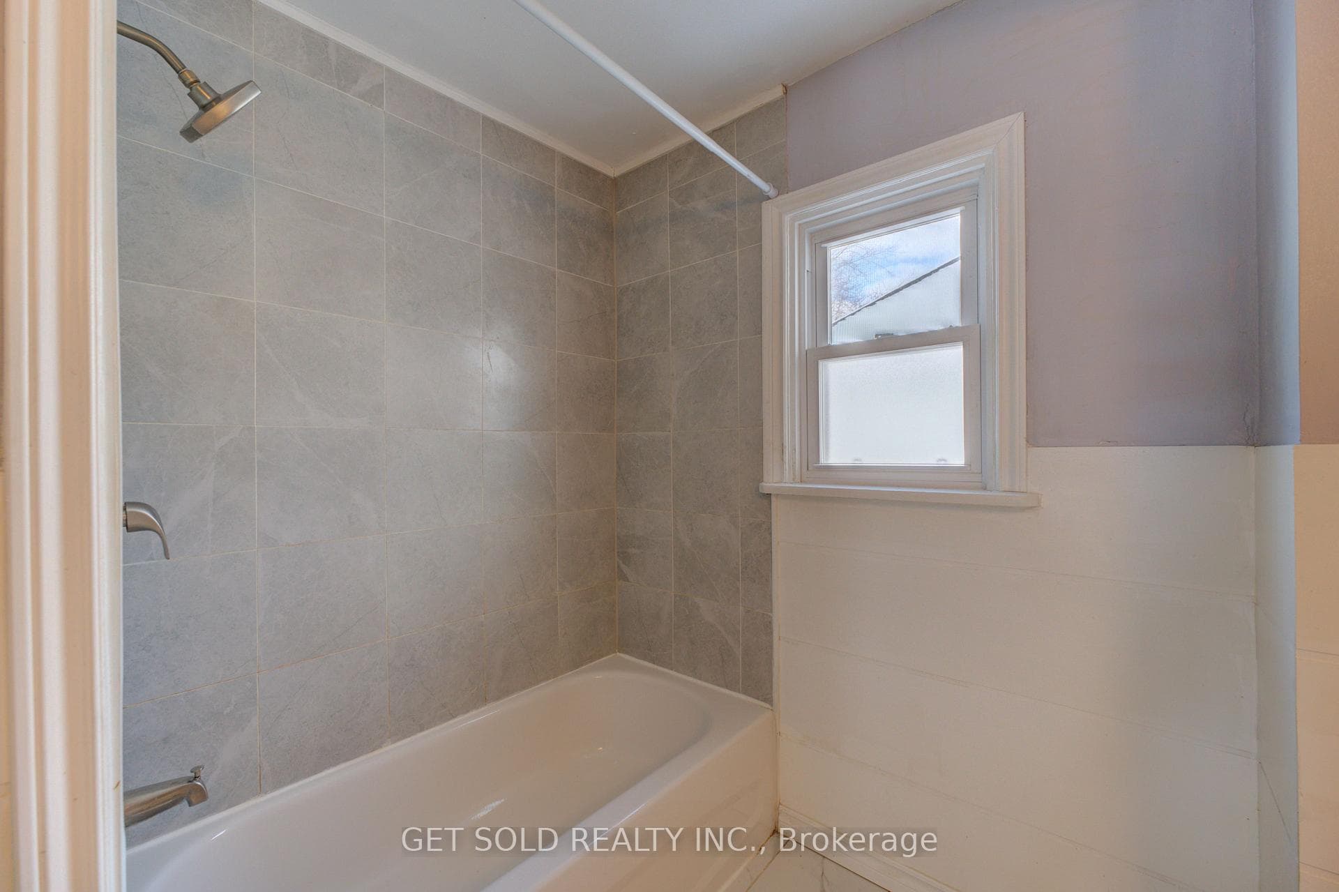 171 Wallace Avenue photo 8